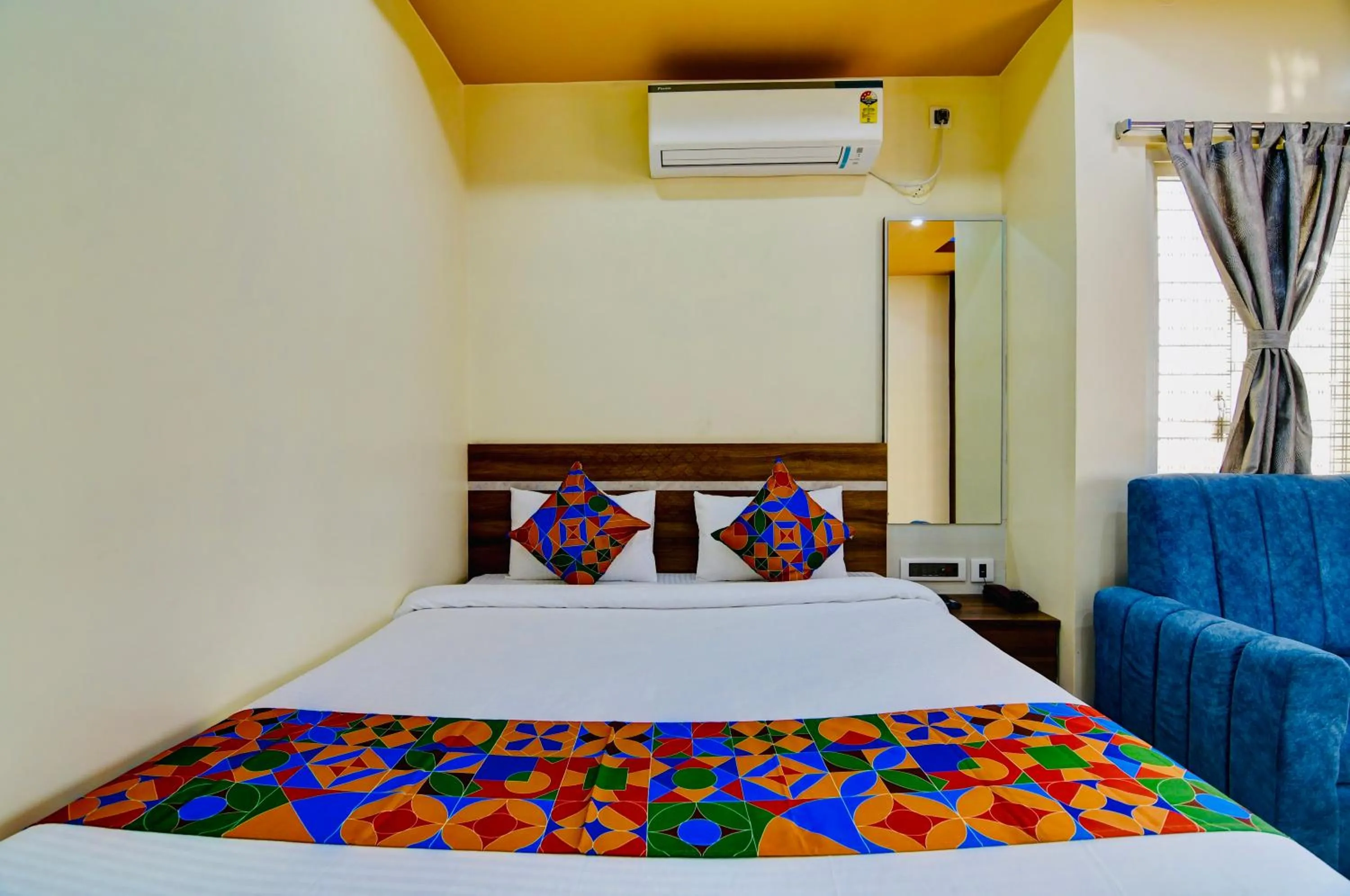 Bed in HOTEL KANAN INN