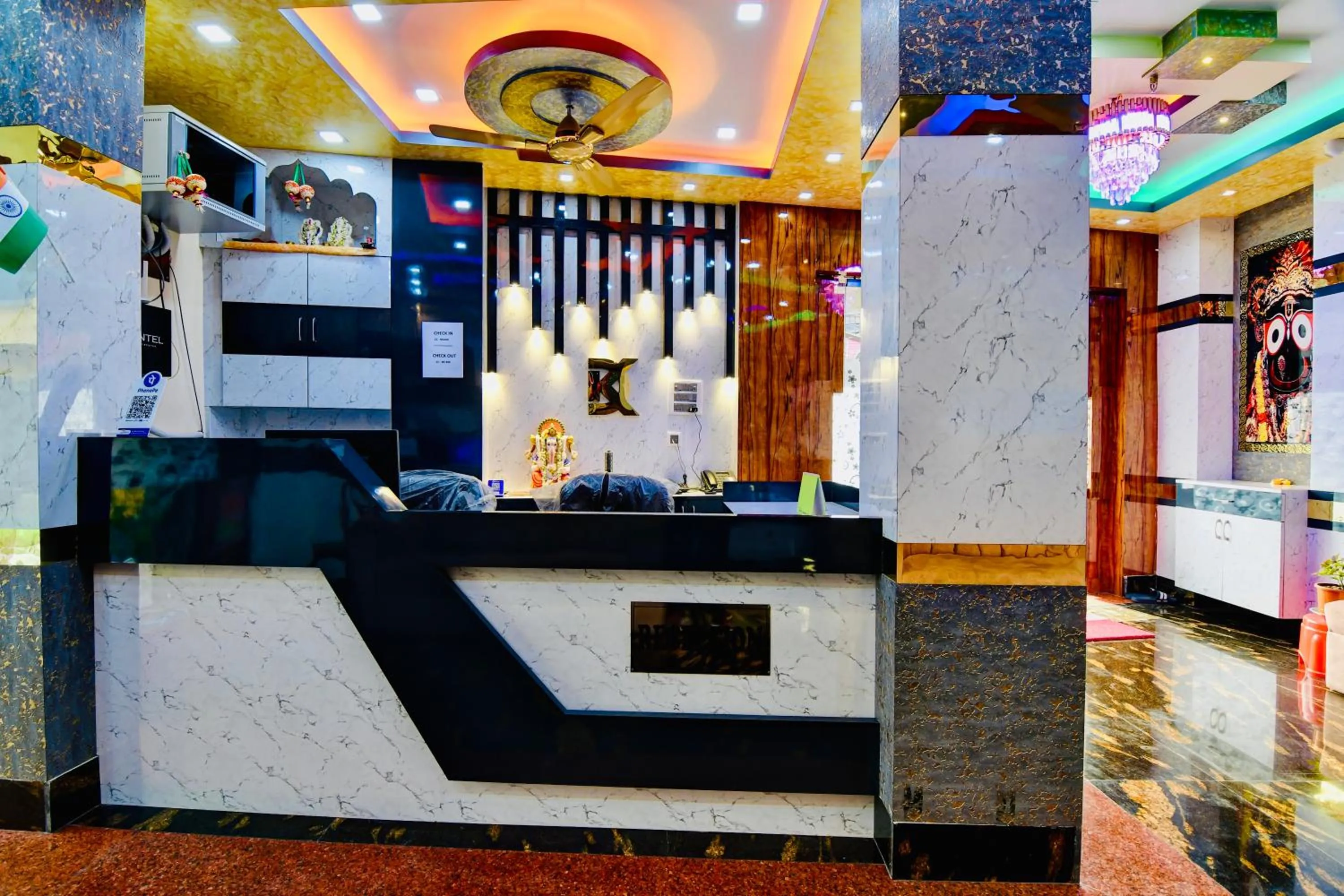 Lobby or reception in HOTEL KANAN INN