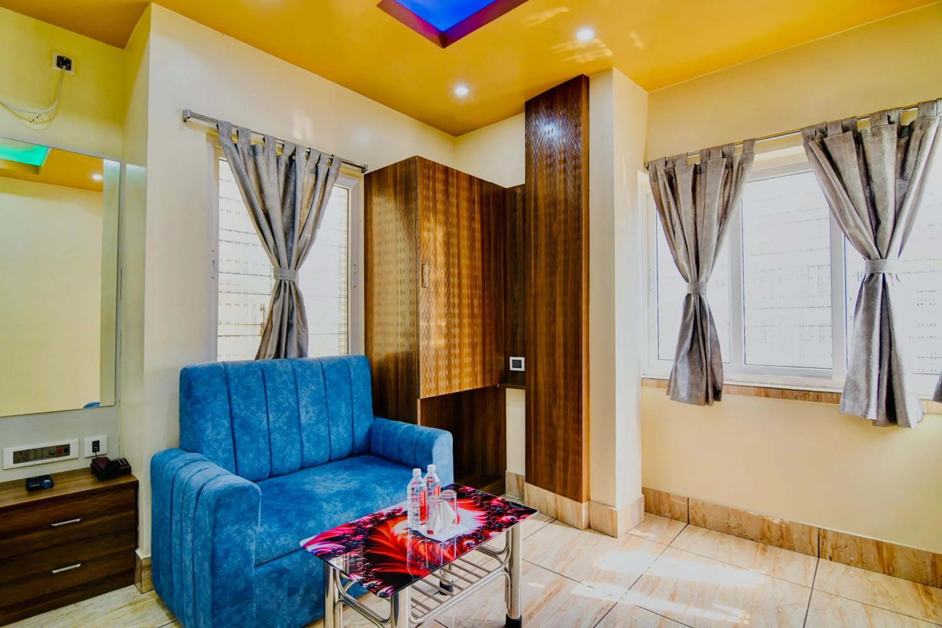 Living room in HOTEL KANAN INN