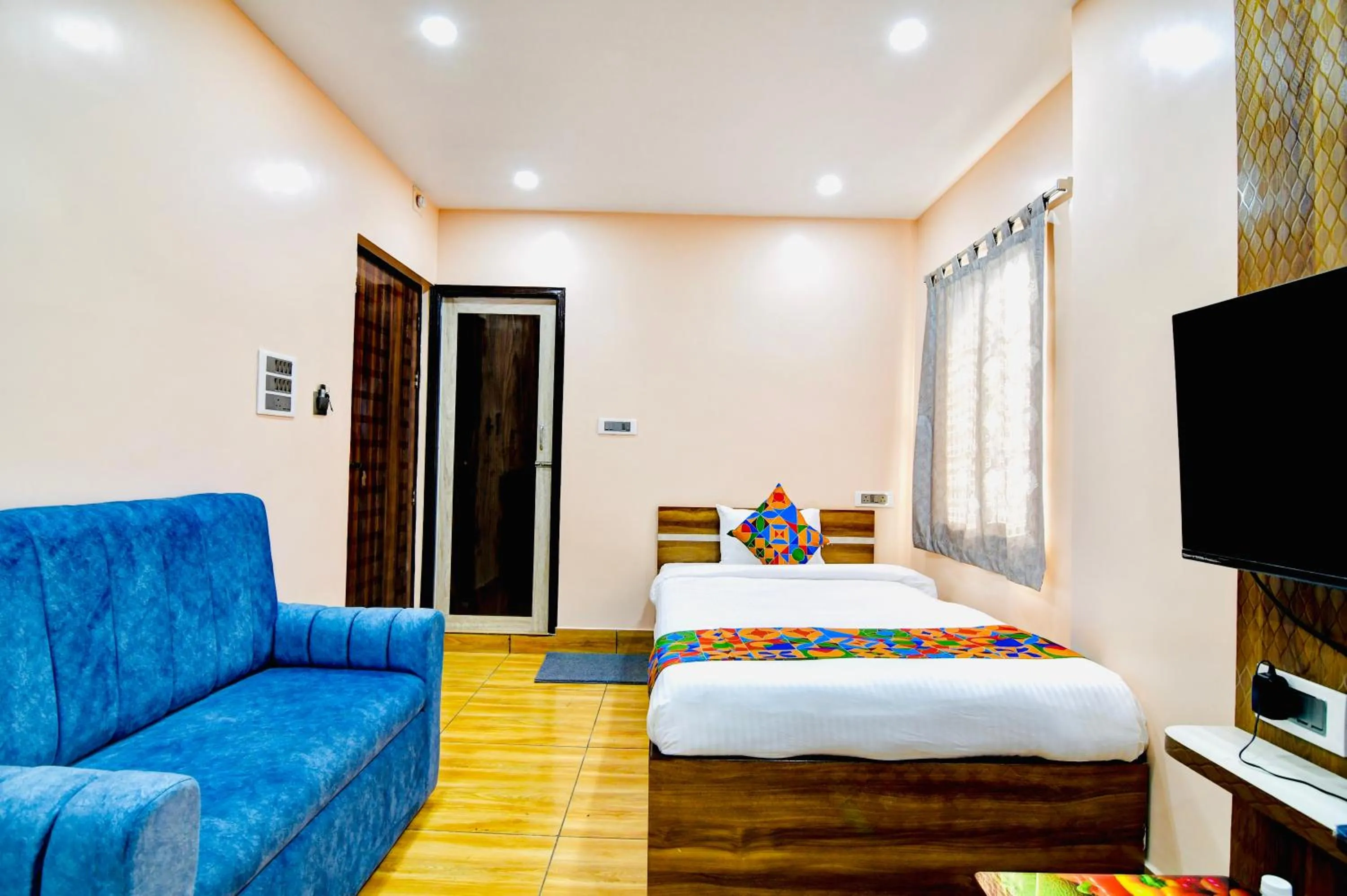 Bed in HOTEL KANAN INN