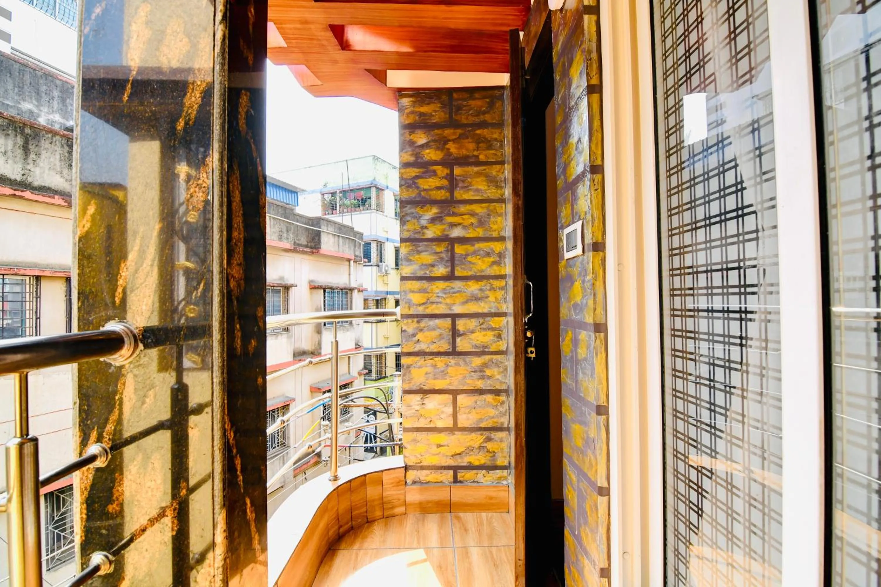 Day in HOTEL KANAN INN