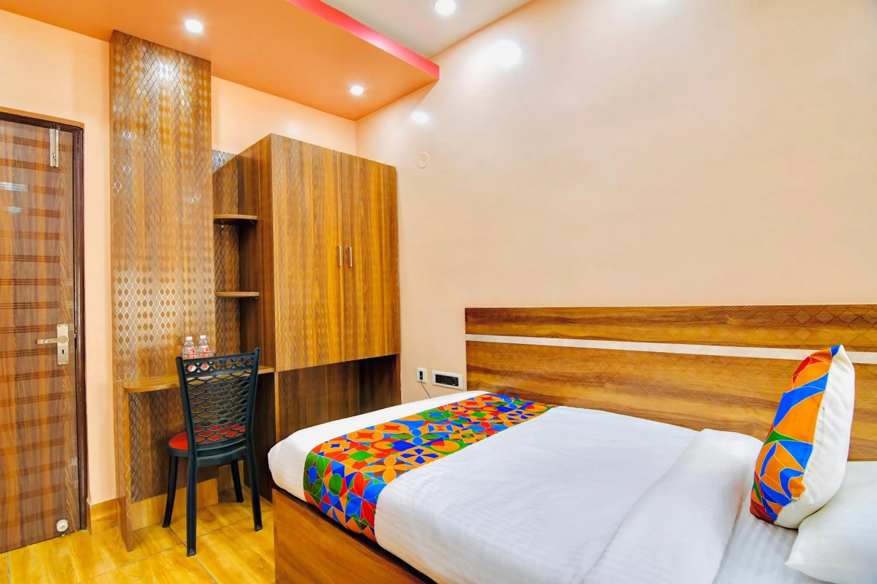 Bed in HOTEL KANAN INN