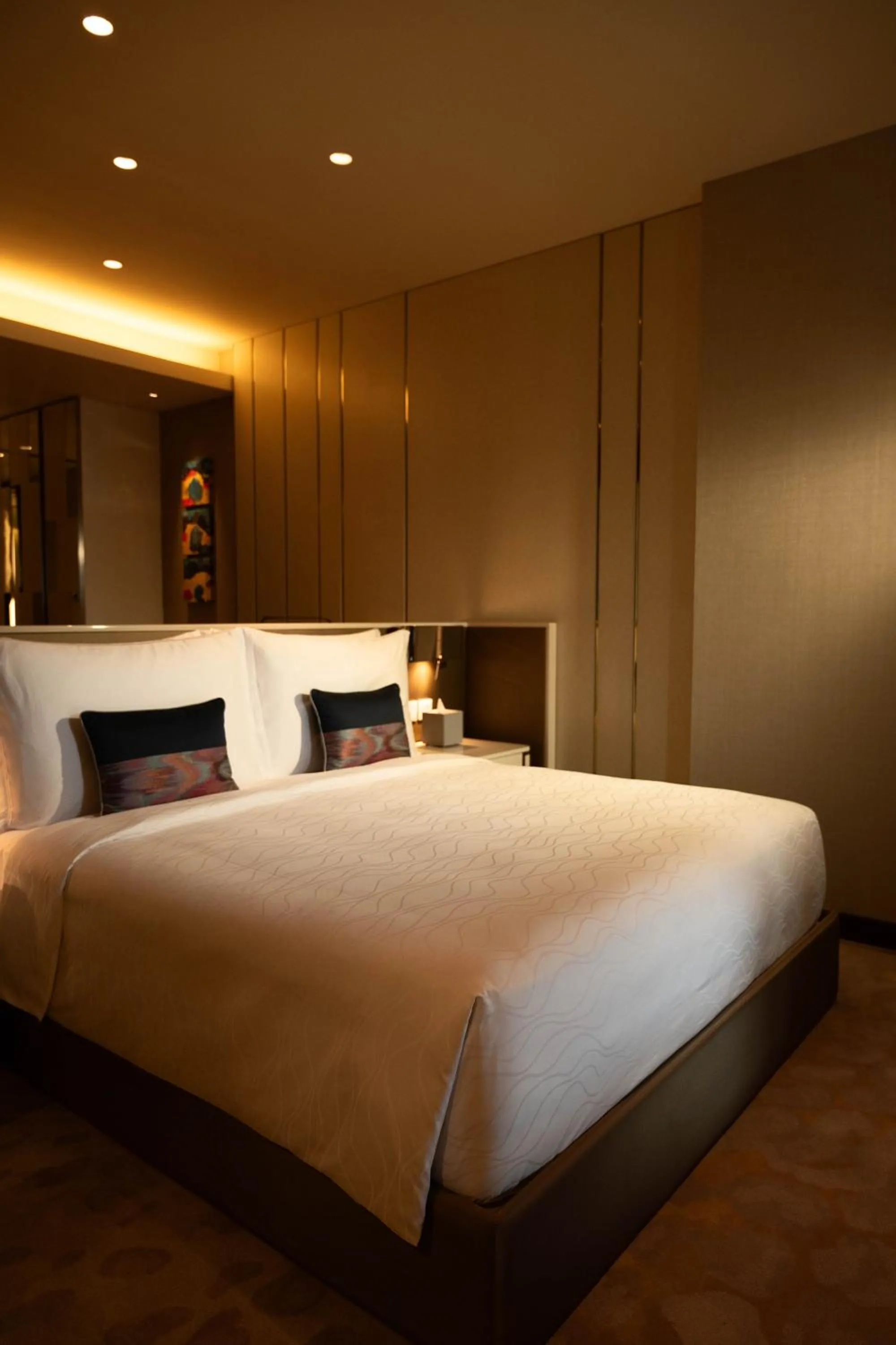 Bedroom, Bed in Cinnamon Life at City of Dreams