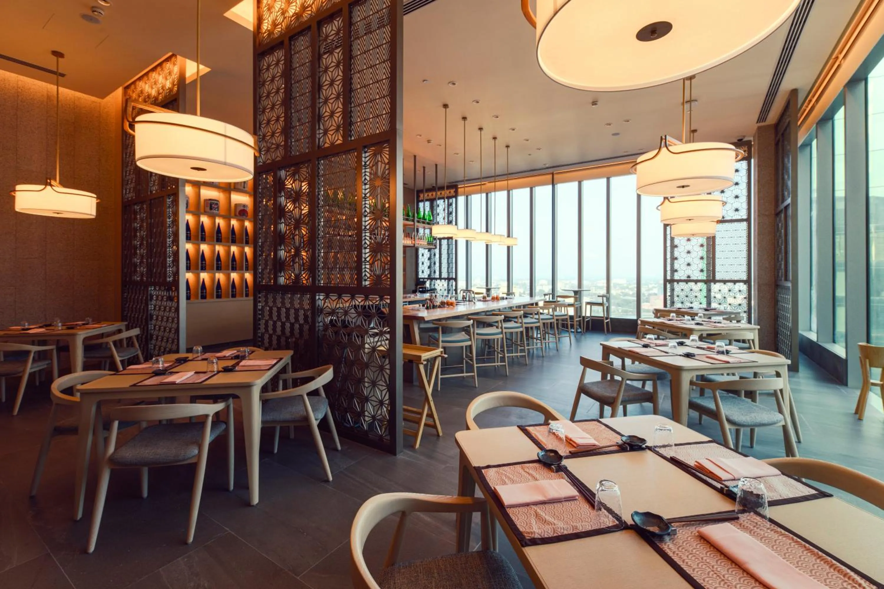 Restaurant/places to eat in Cinnamon Life at City of Dreams