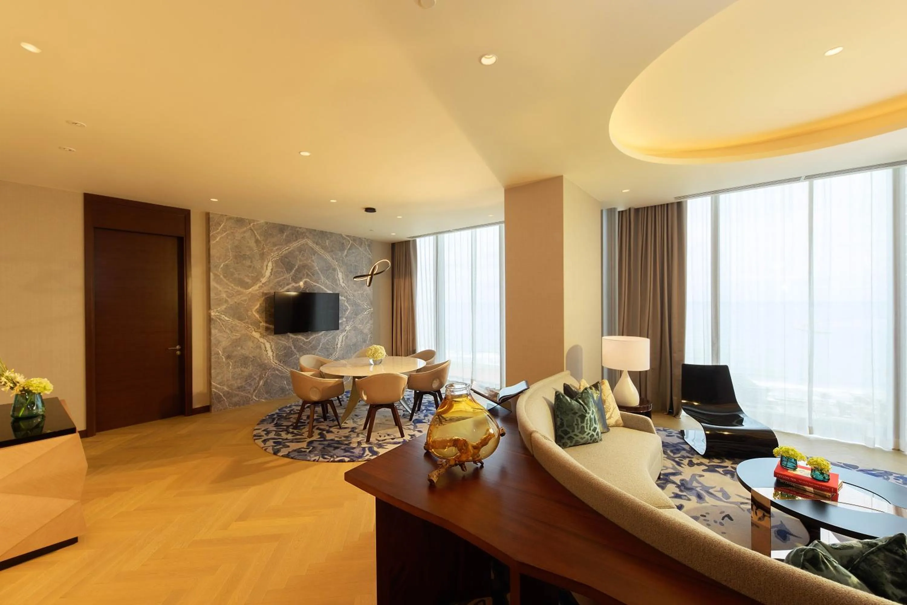 Living room in Cinnamon Life at City of Dreams