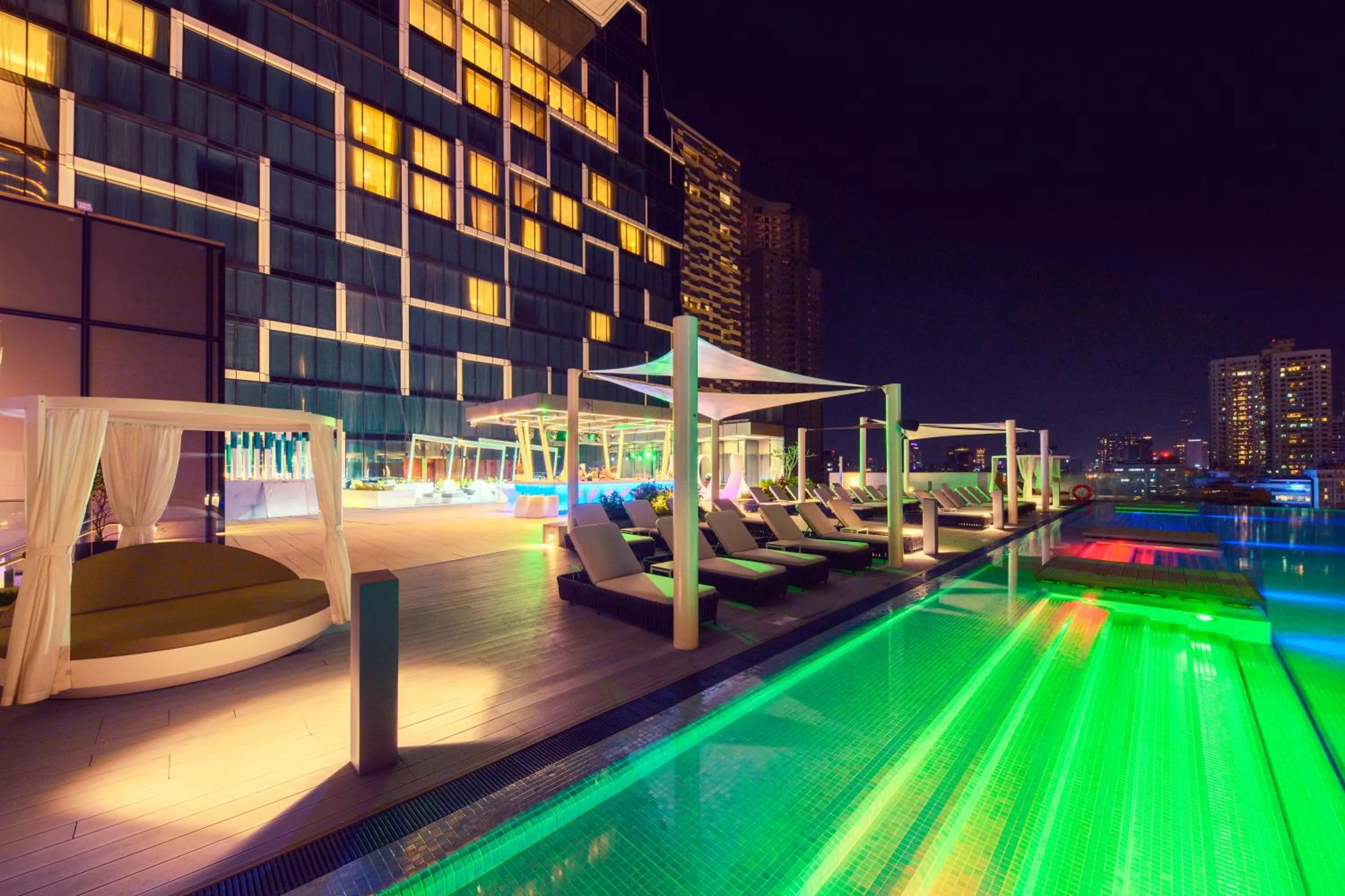 Night in Cinnamon Life at City of Dreams