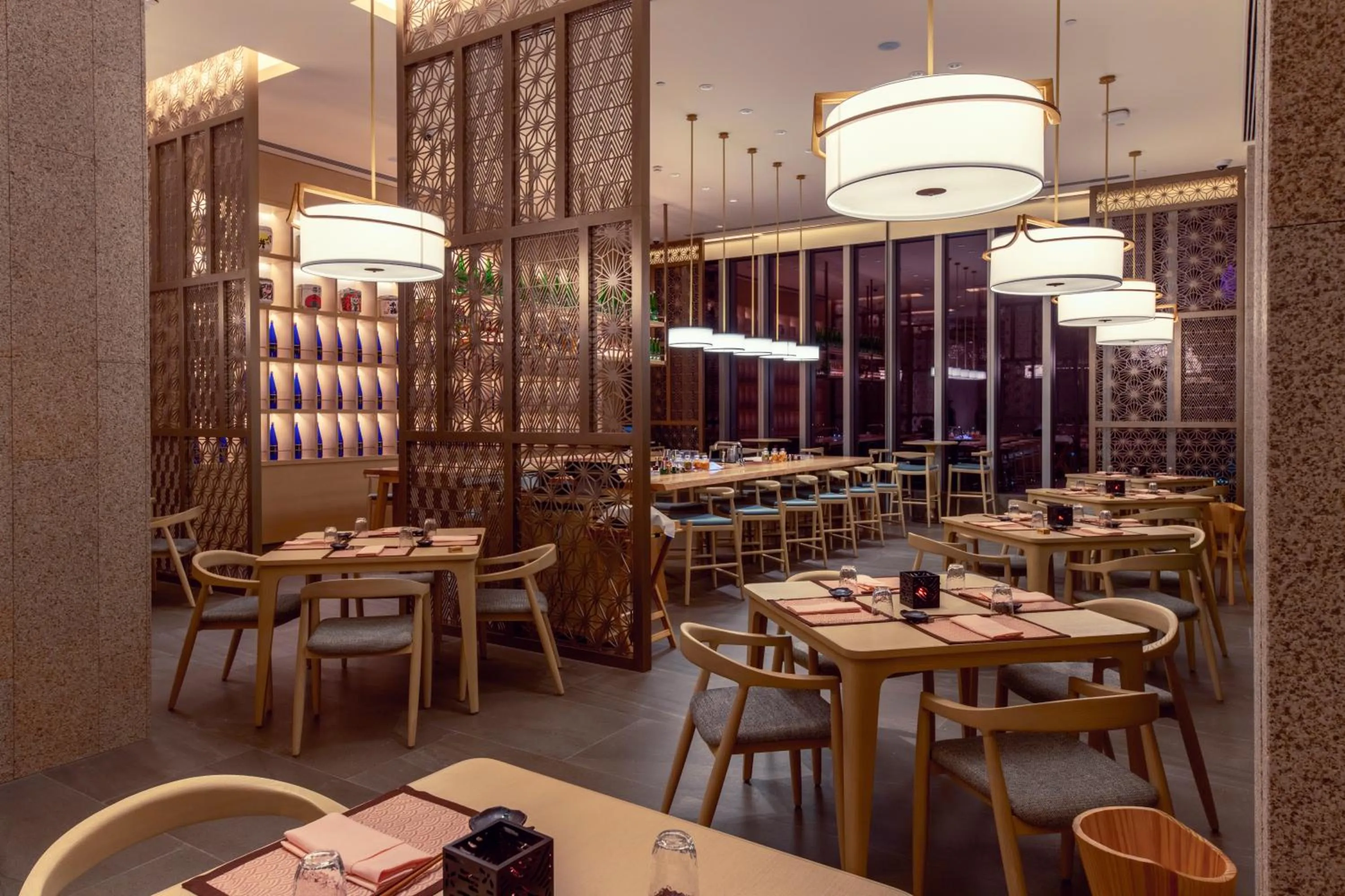 Restaurant/places to eat in Cinnamon Life at City of Dreams