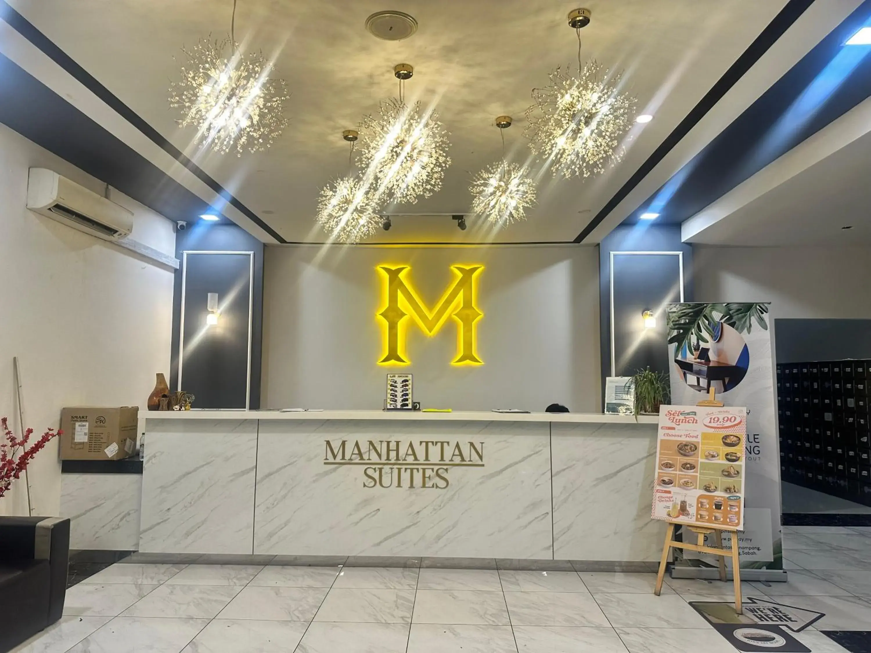 Lobby or reception in ITCC Manhattan Suites by AURORA Lobby or reception in ITCC Manhattan Suites by AURORA