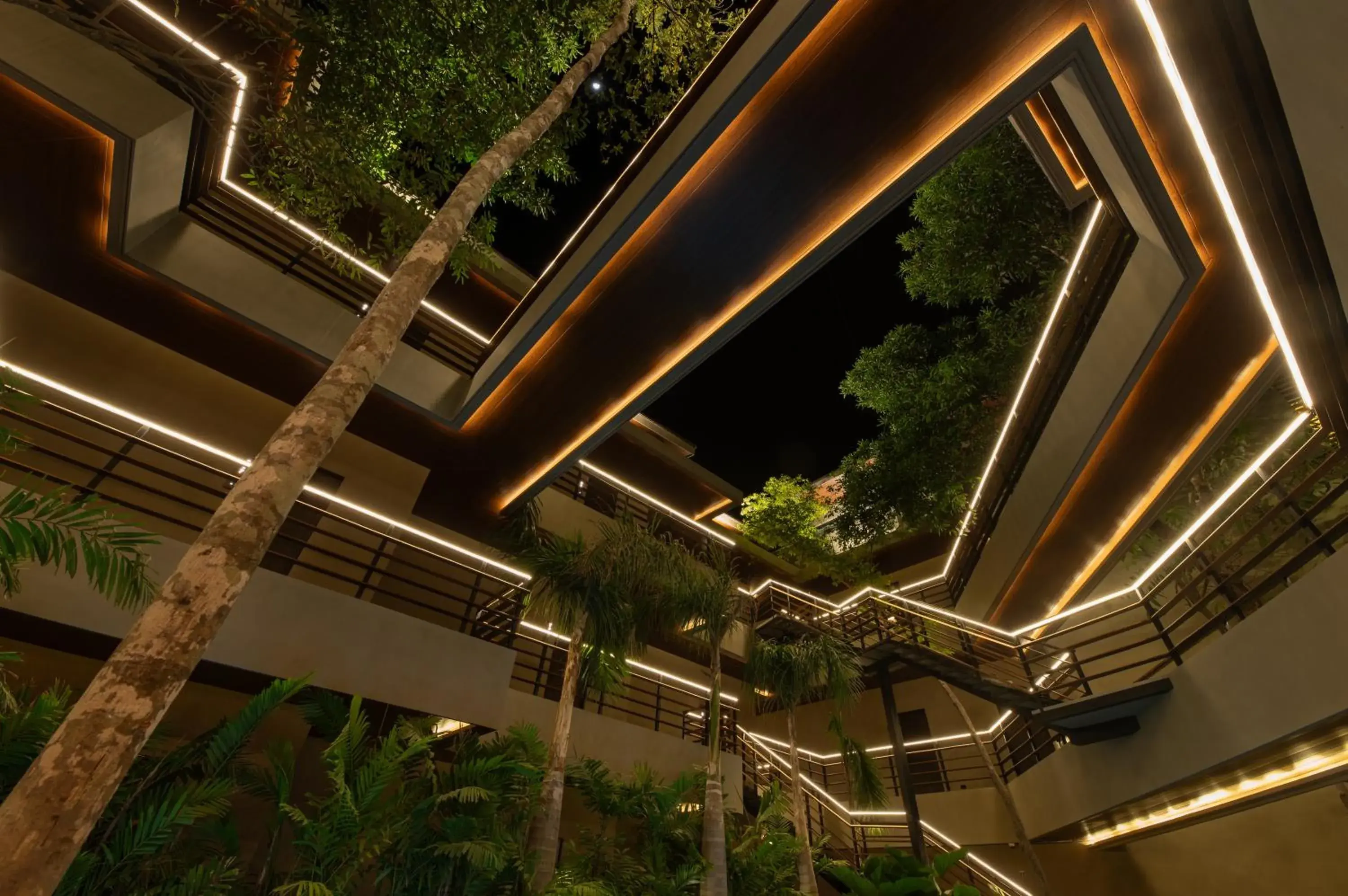 Property building in Piece Lio from Japan Managed by H Hospitality Group Property building in Piece Lio from Japan Managed by H Hospitality Group