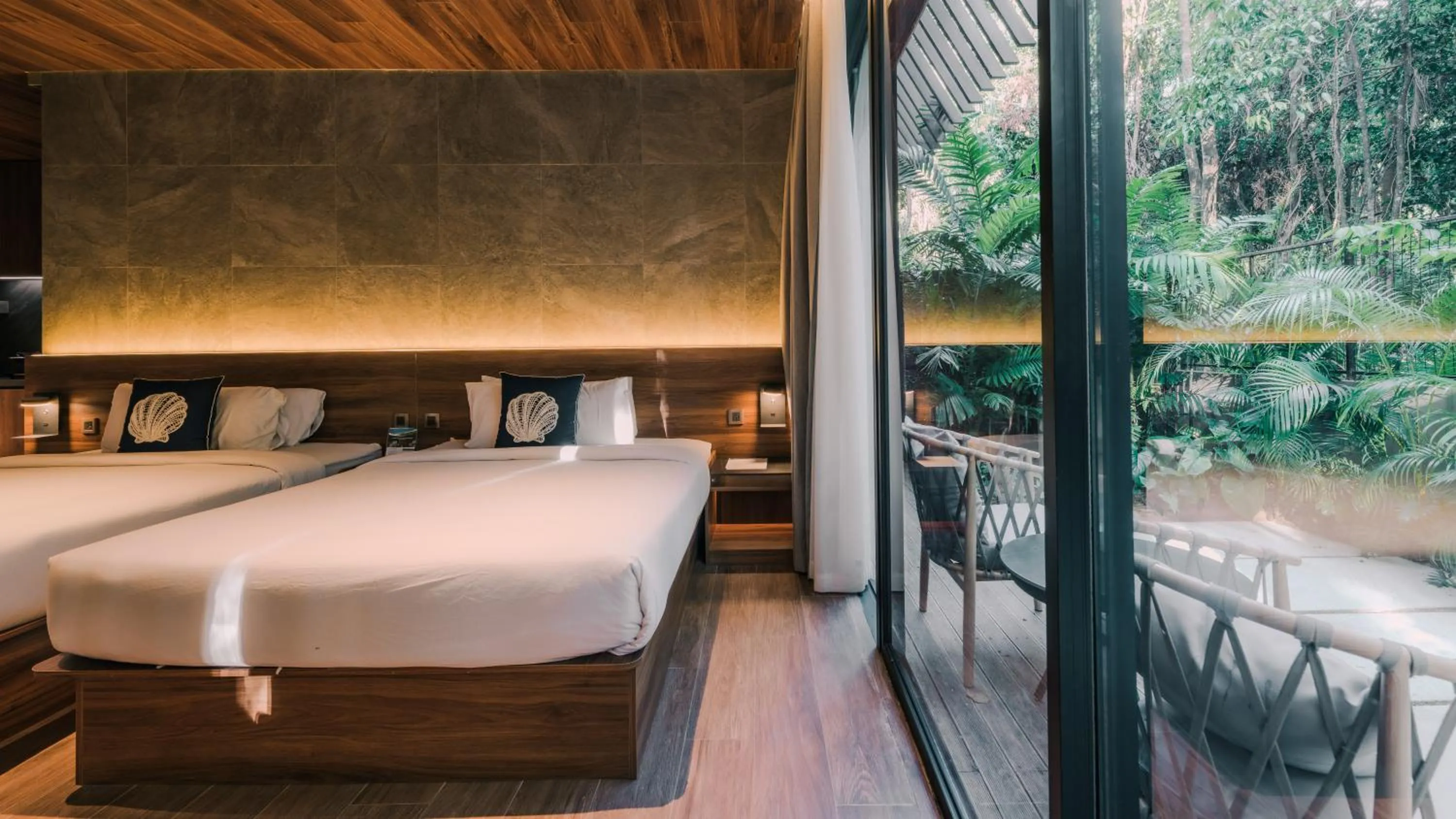 Bed in Piece Lio from Japan Managed by H Hospitality Group