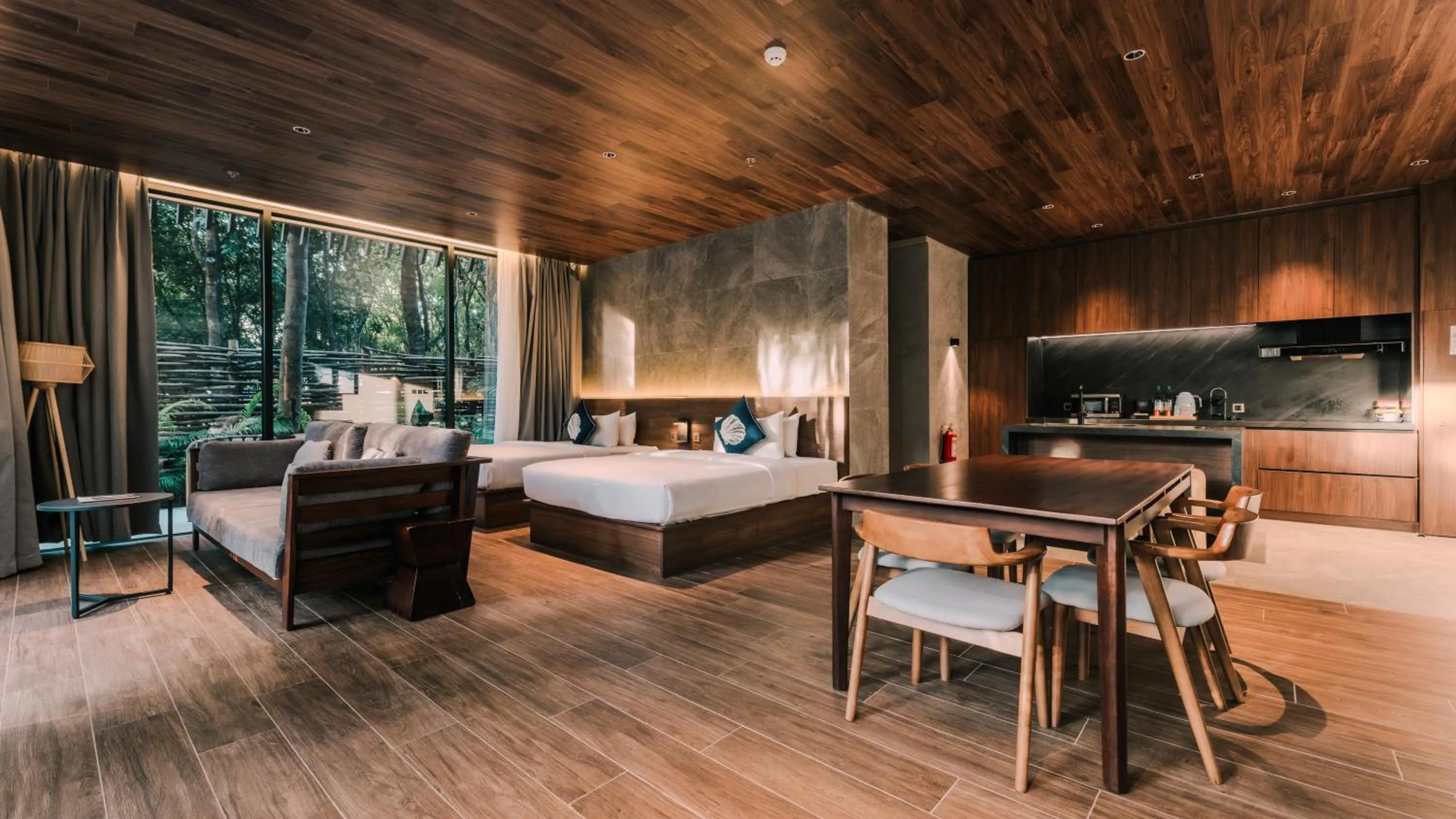 Bed in Piece Lio from Japan Managed by H Hospitality Group