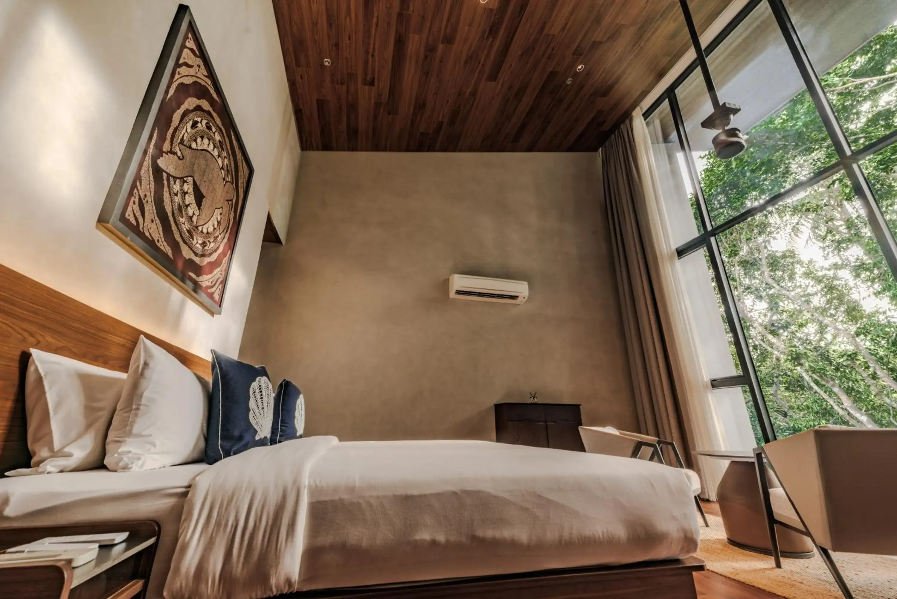 Bed in Piece Lio from Japan Managed by H Hospitality Group Bed in Piece Lio from Japan Managed by H Hospitality Group