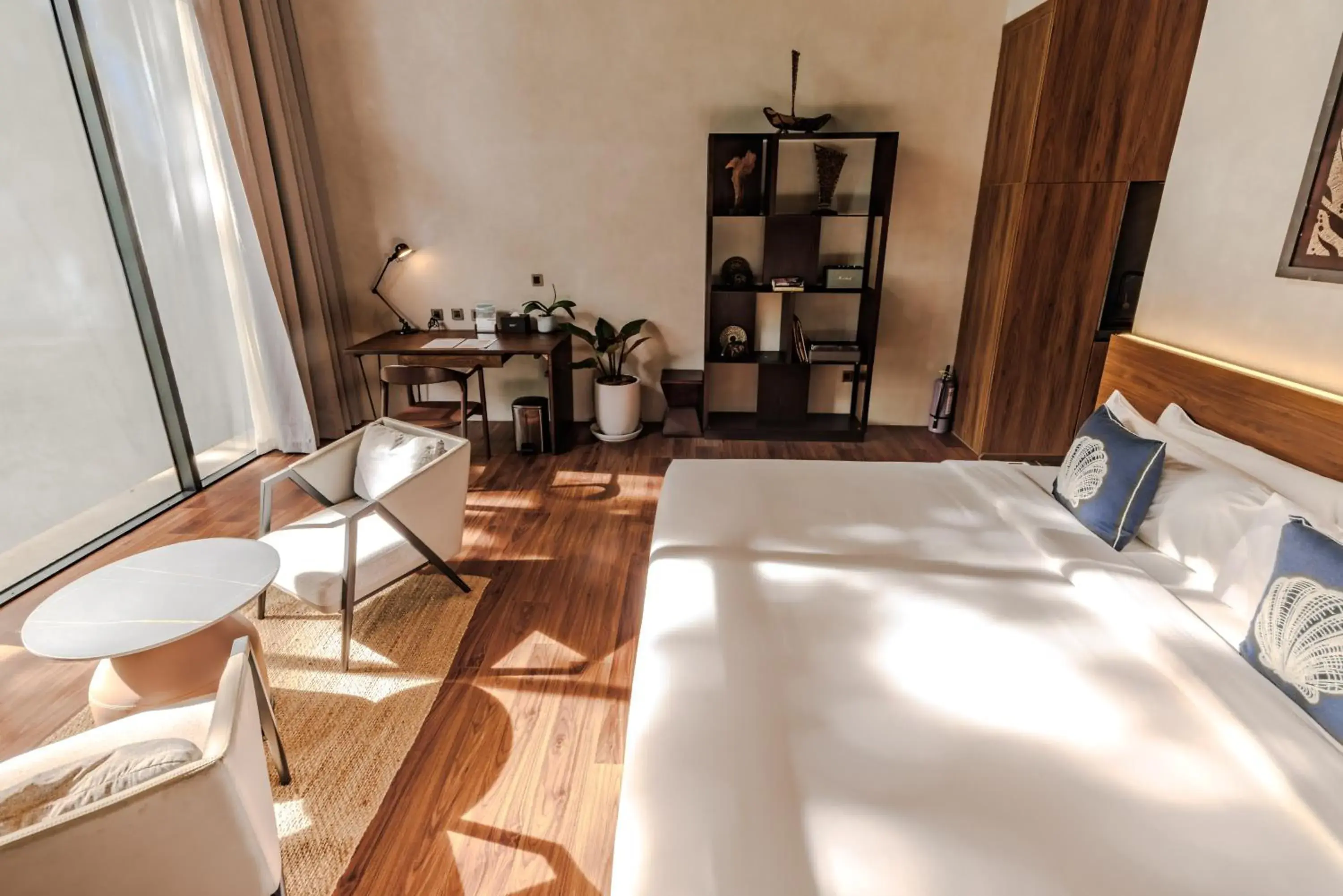 Bed in Piece Lio from Japan Managed by H Hospitality Group Bed in Piece Lio from Japan Managed by H Hospitality Group