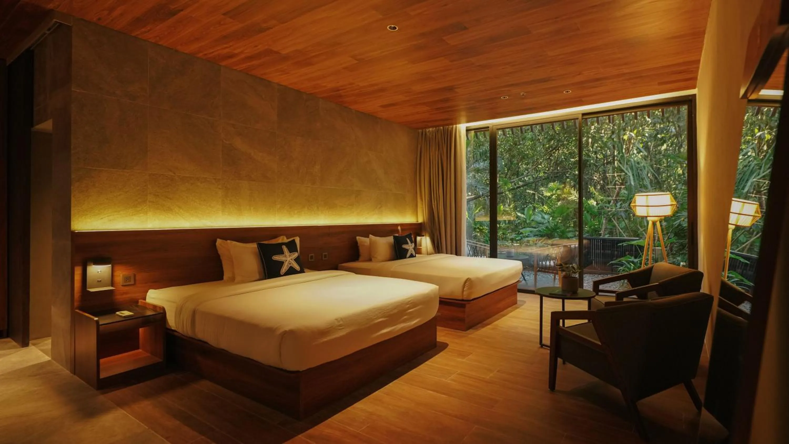 Bed in Piece Lio from Japan Managed by H Hospitality Group