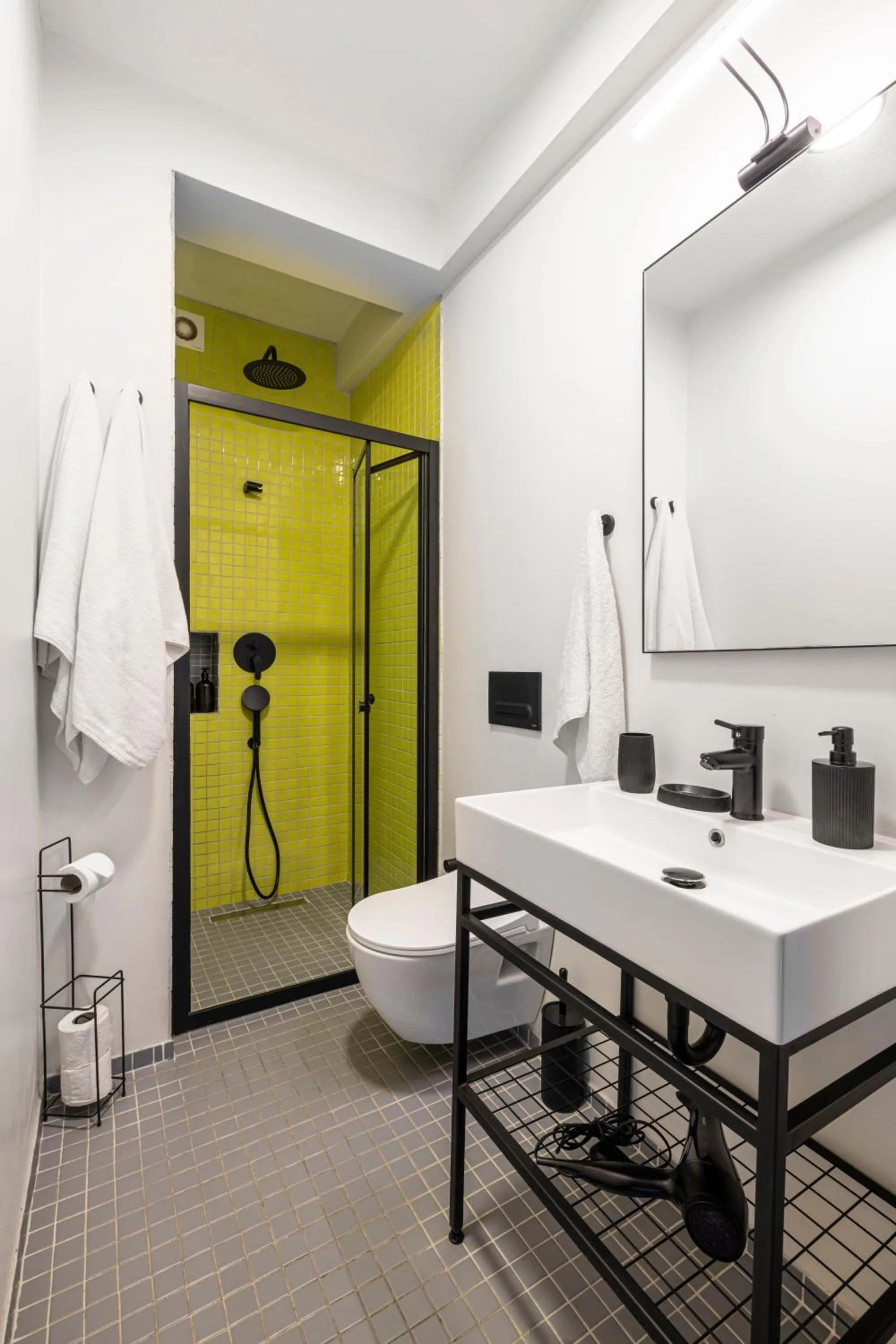 Bathroom in Mariposa Rooms Taksim