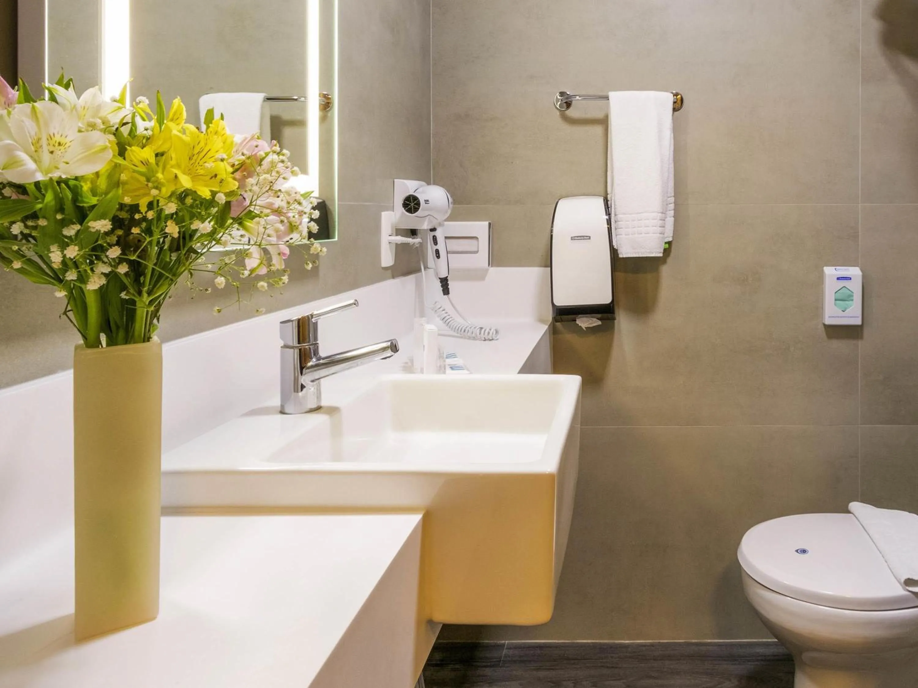 Bedroom in Mercure Florianópolis
