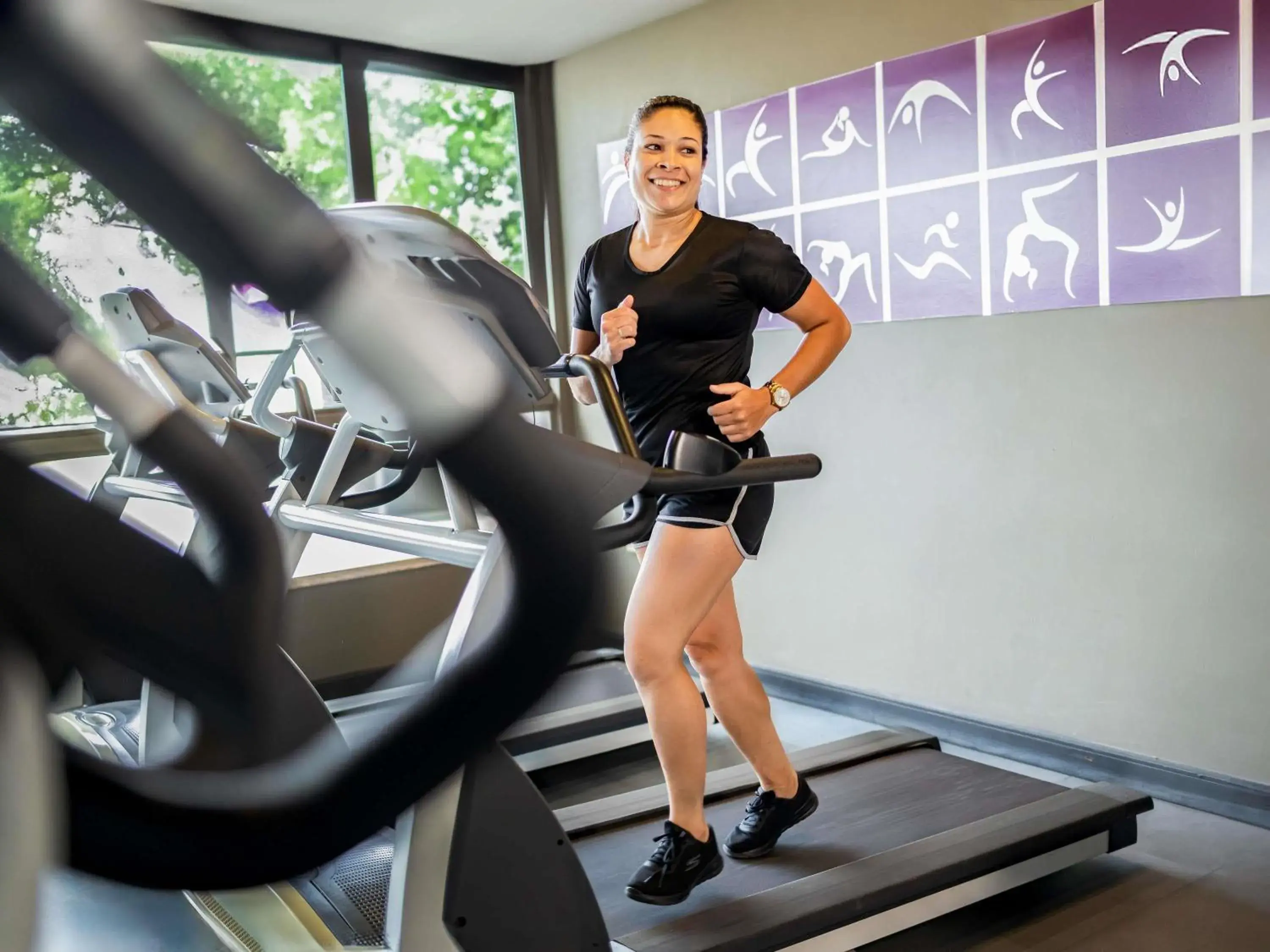 Fitness centre/facilities in Mercure Florianópolis Fitness centre/facilities in Mercure Florianópolis