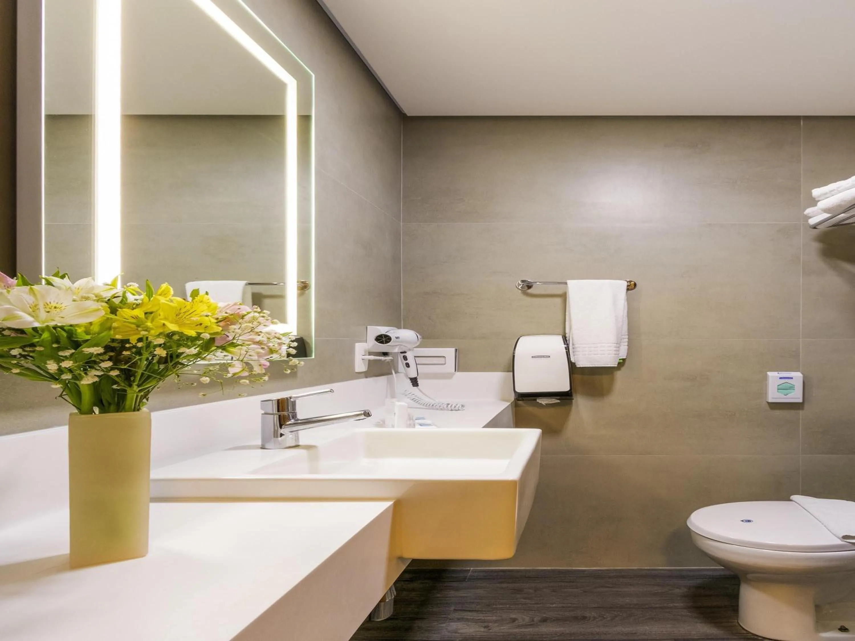 Bedroom in Mercure Florianópolis