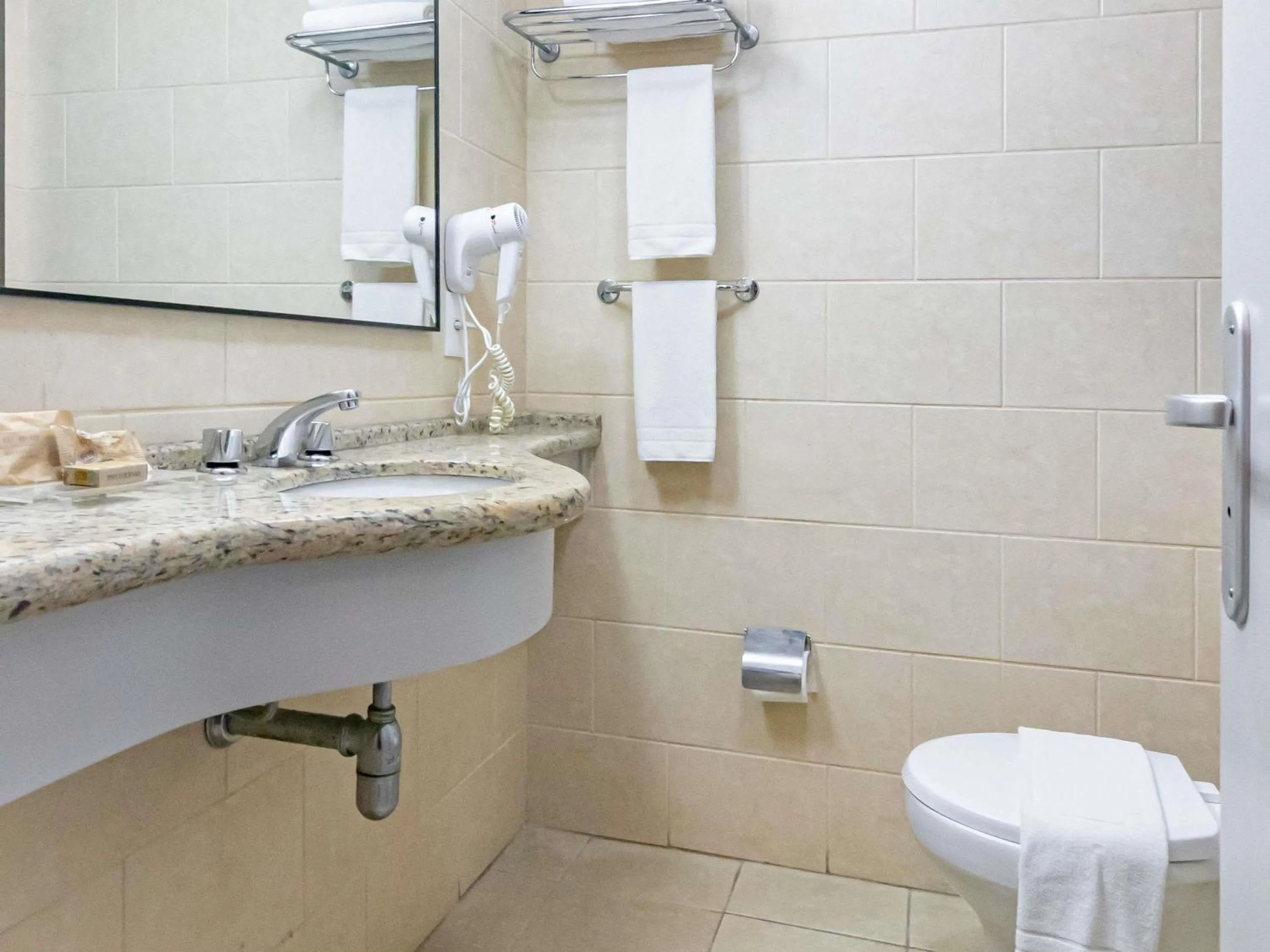 Bedroom in Mercure Florianópolis