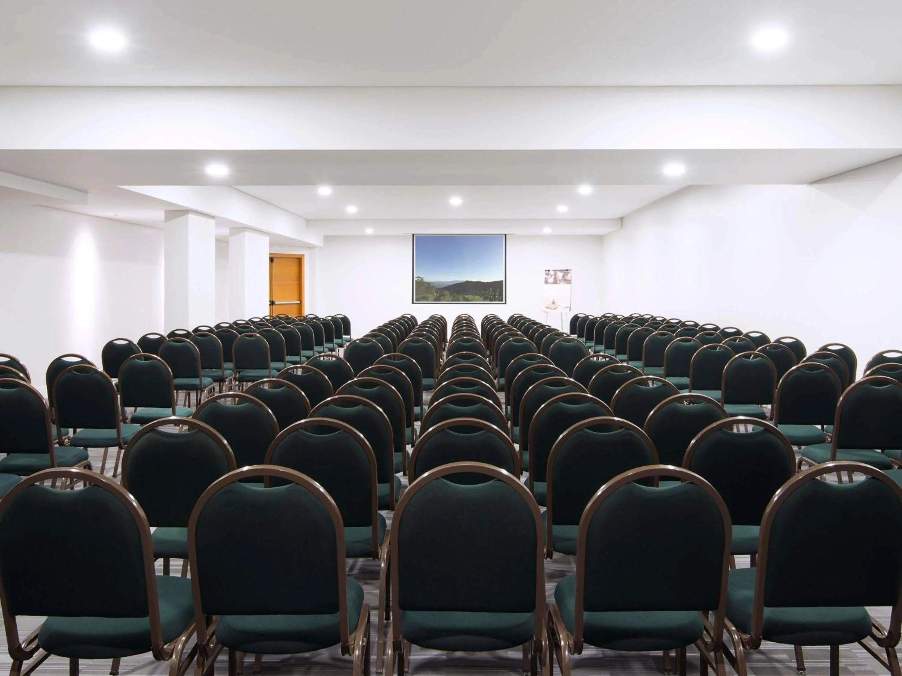 Meeting/conference room in Mercure Florianópolis