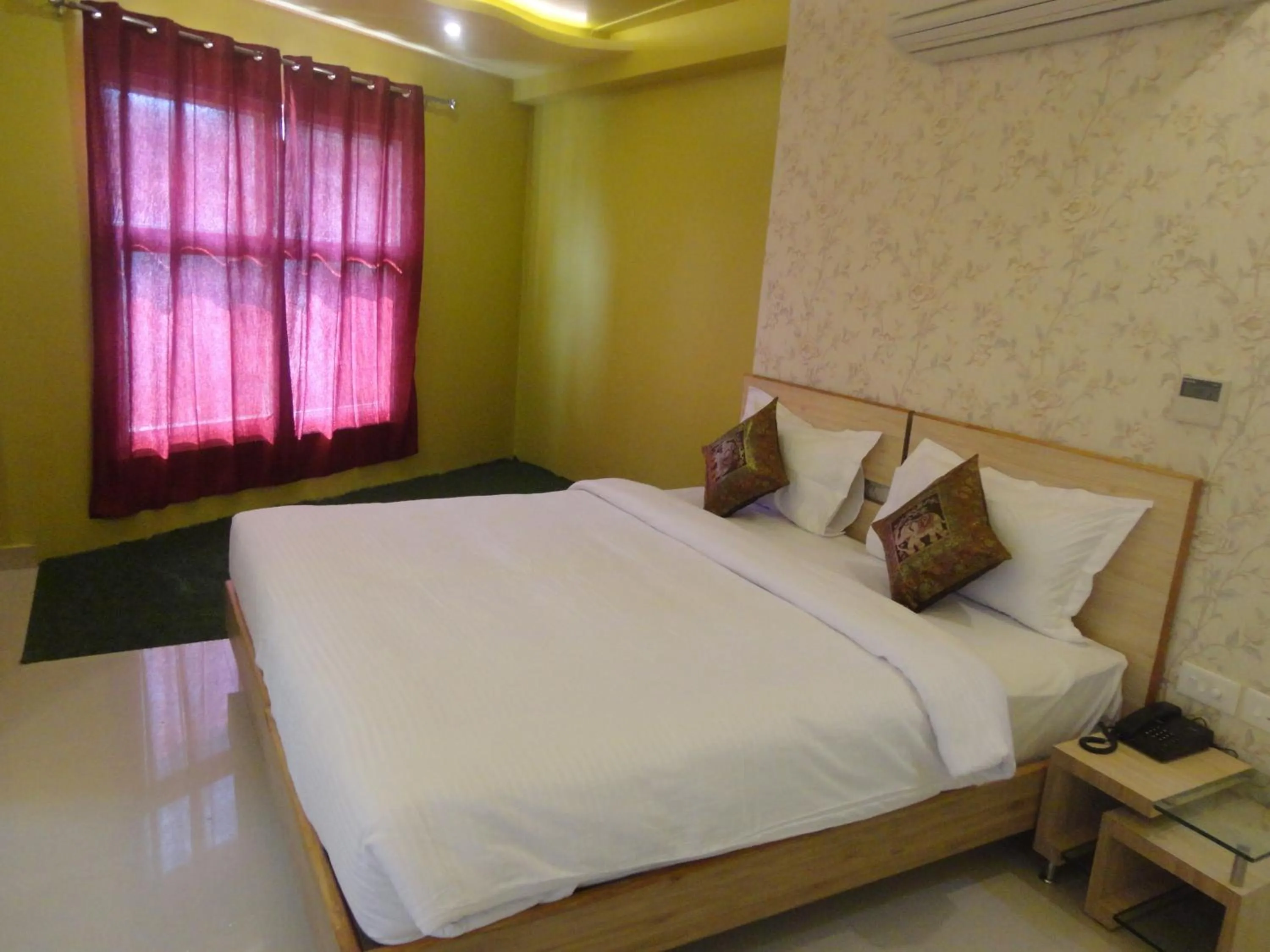 Bedroom, Bed in Hotel Banaras Haveli