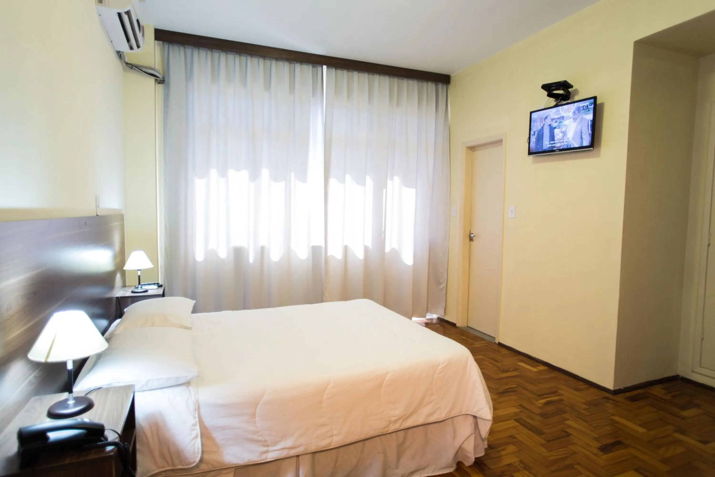 Double Room with Patio in Hotel Embaixador