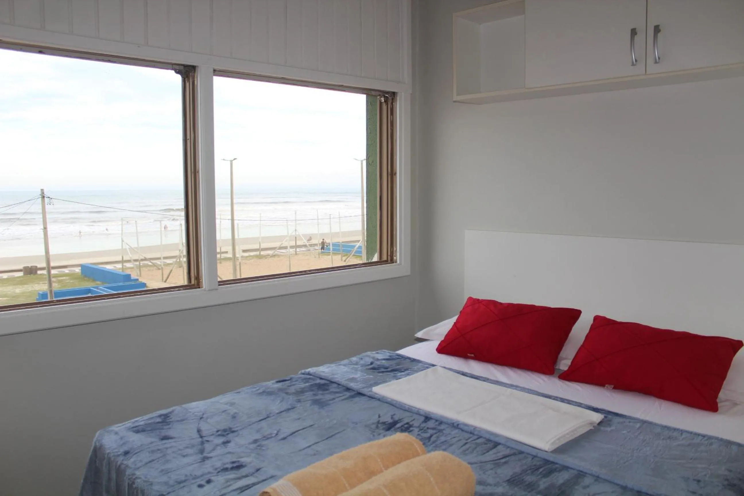 Apartamento Vista para Beira-Mar e Calçadão centro de Tramandaí