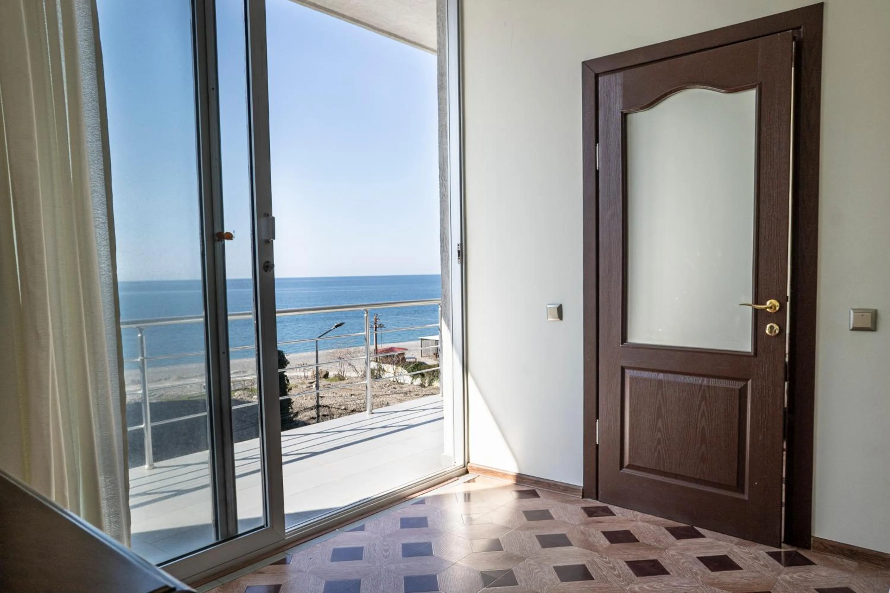 Suite with Sea View - single occupancy in Hotel Cameo