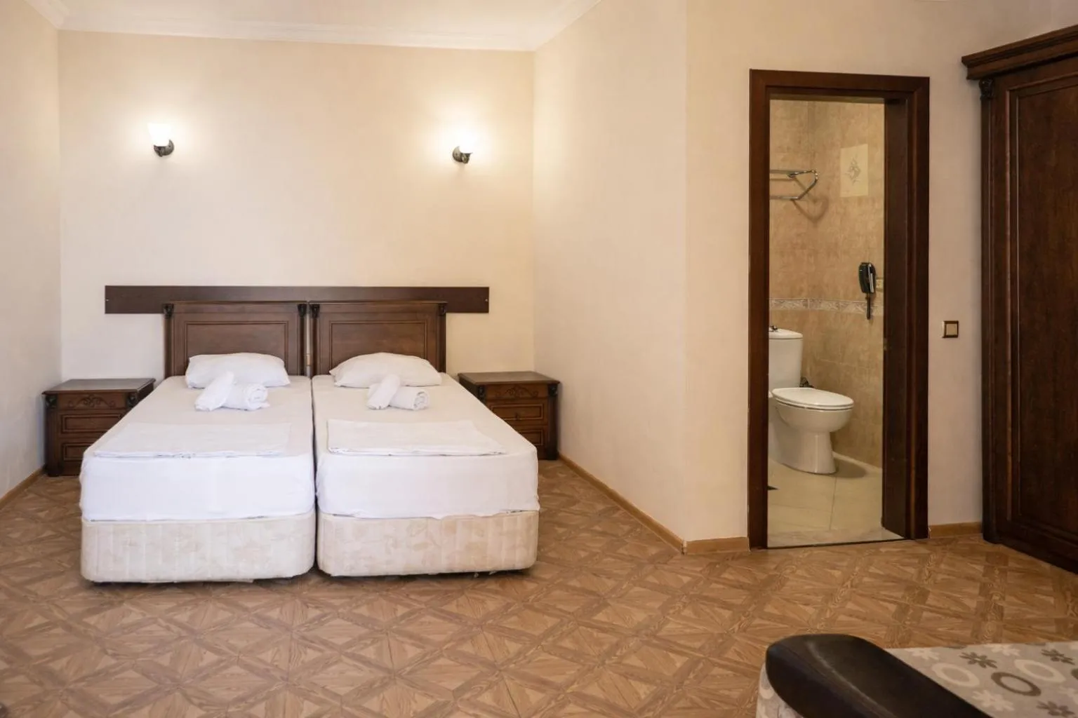 Hotel Cameo