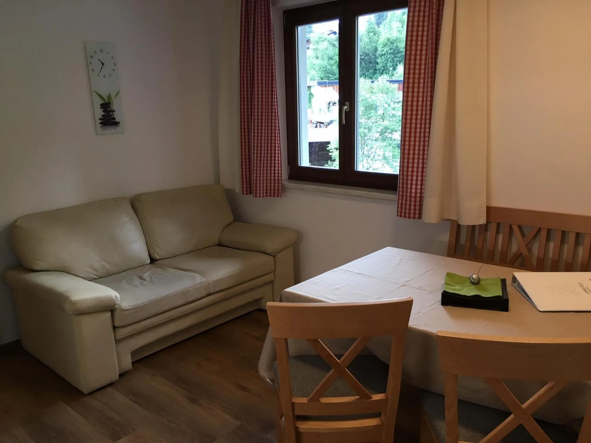 Kitchen or kitchenette in Ferienwohnungen Vierthaler