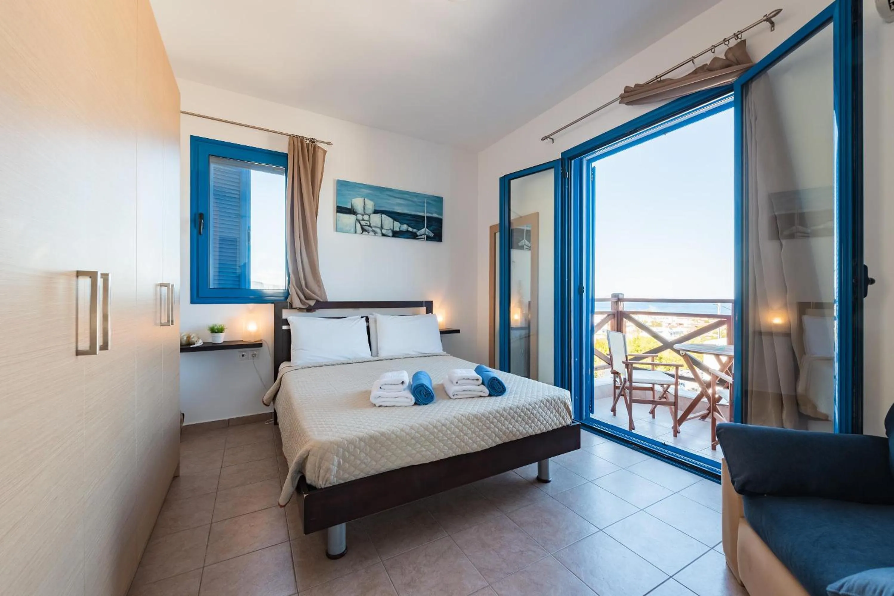 Bed in Blue Sea Villa