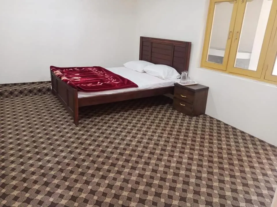 Bed in Yazgar Residency Skardu
