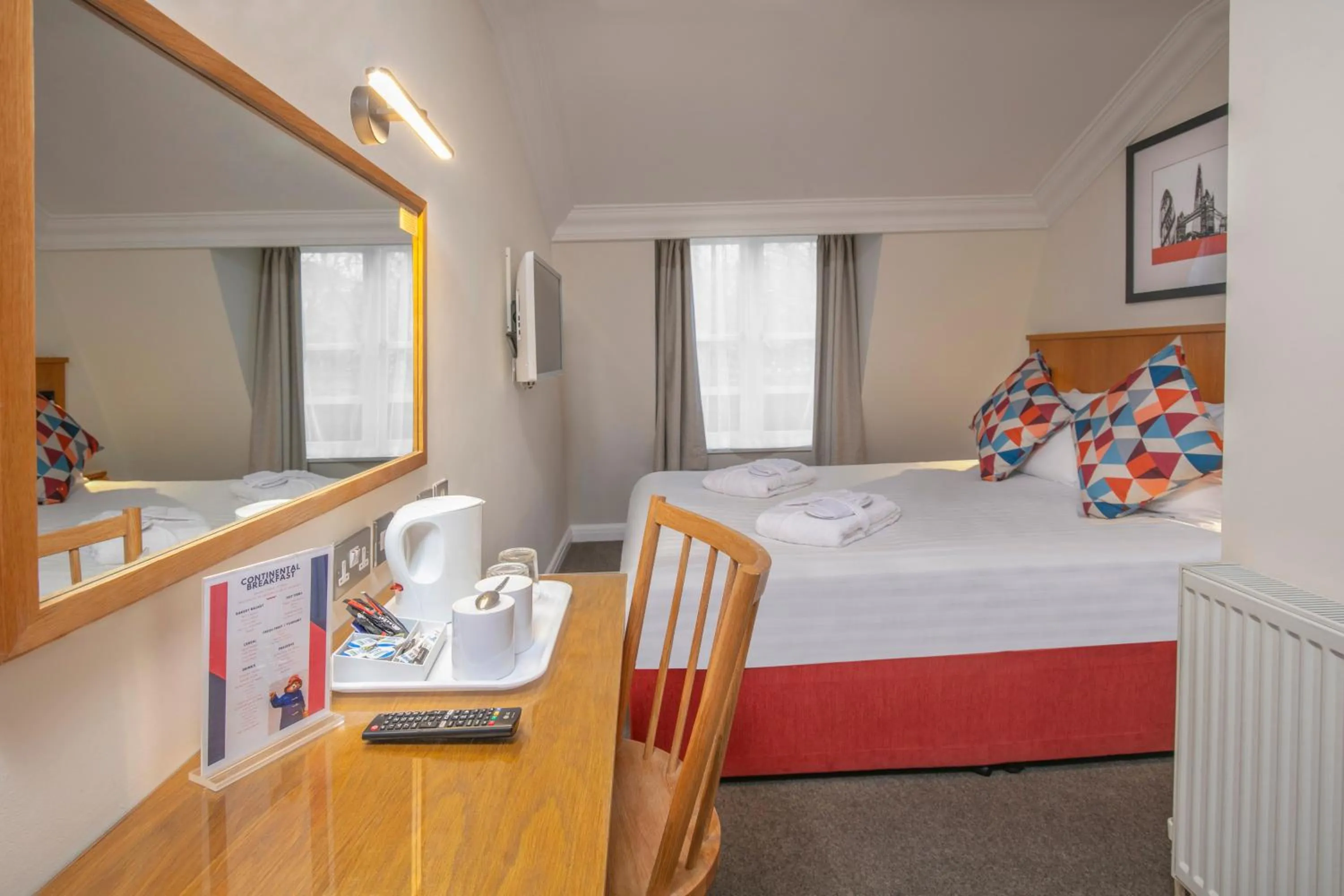 Bedroom, Bed in Queensway Hotel, Sure Hotel Collection by Best Western