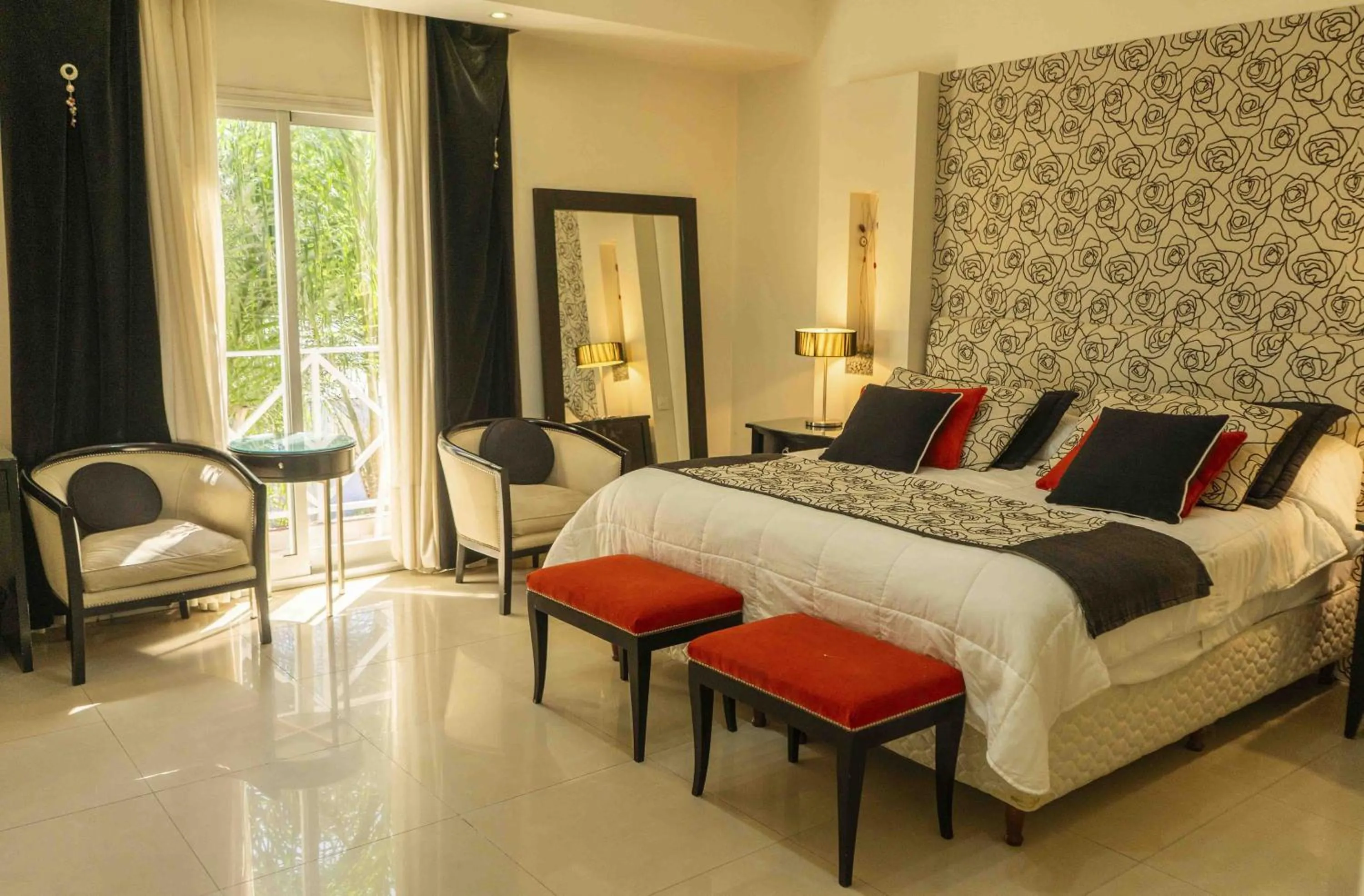 Bed in Posada Suiza by Prima Collection