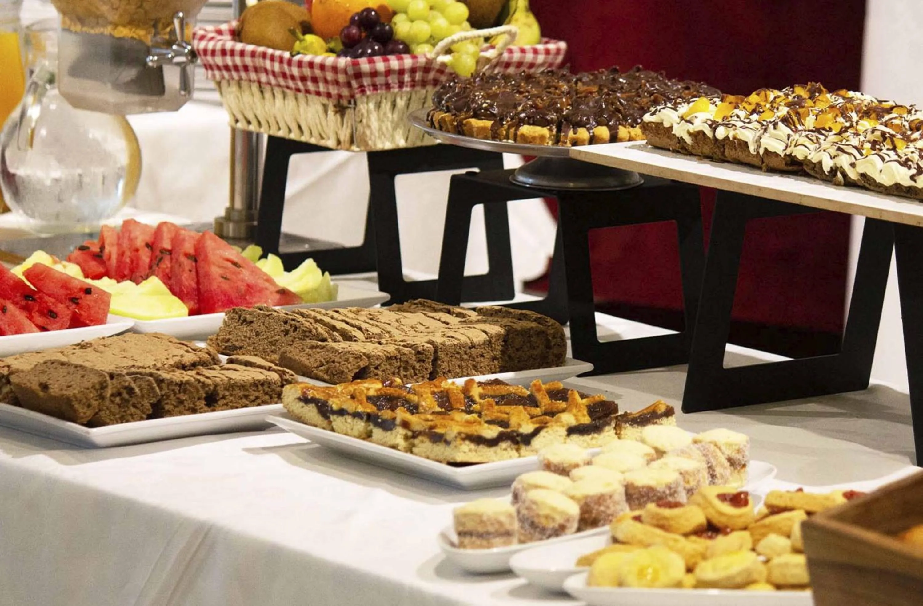 Buffet breakfast in Posada Suiza by Prima Collection