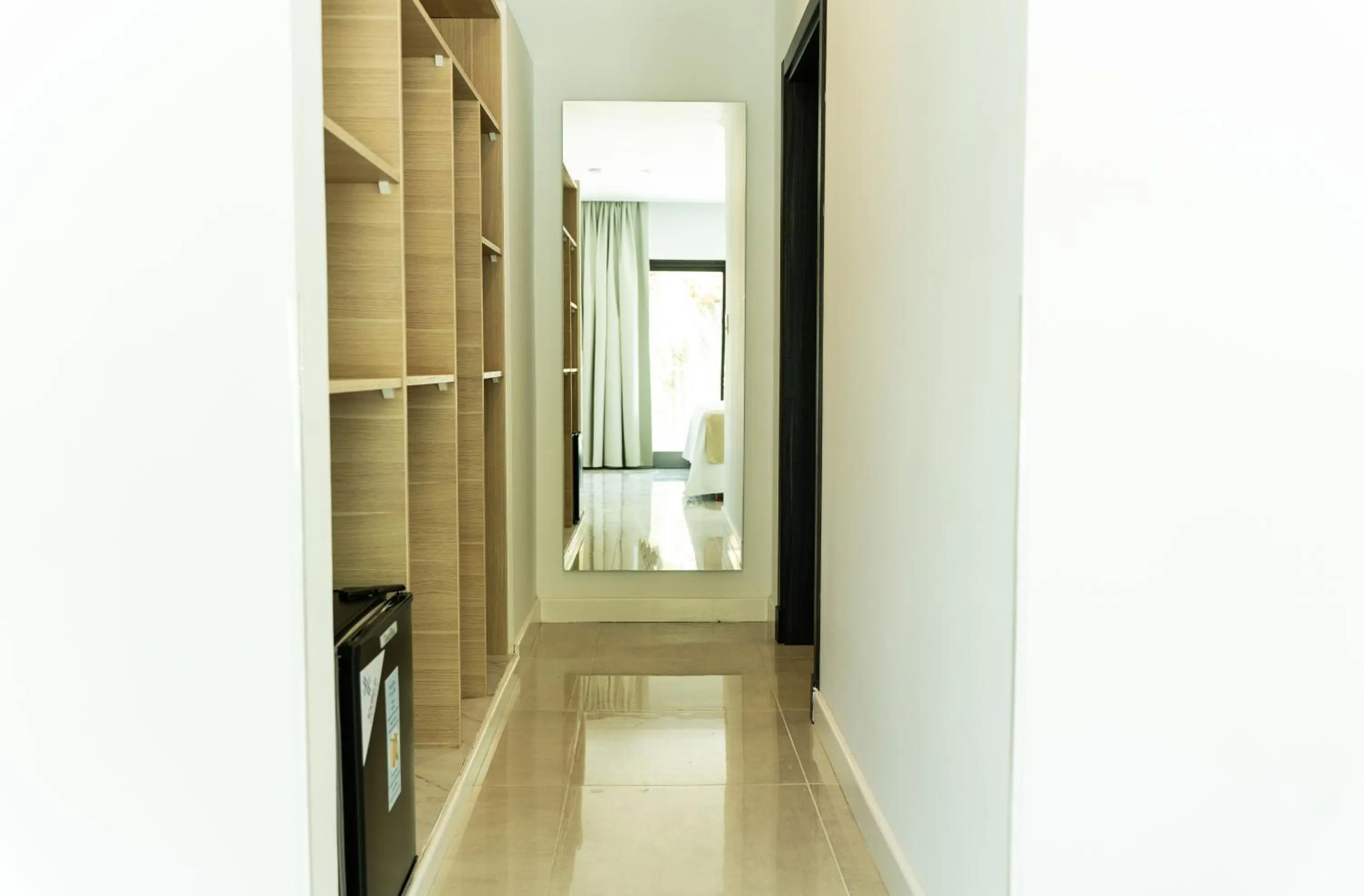 wardrobe in Palmas de la Laguna by Posada Suiza