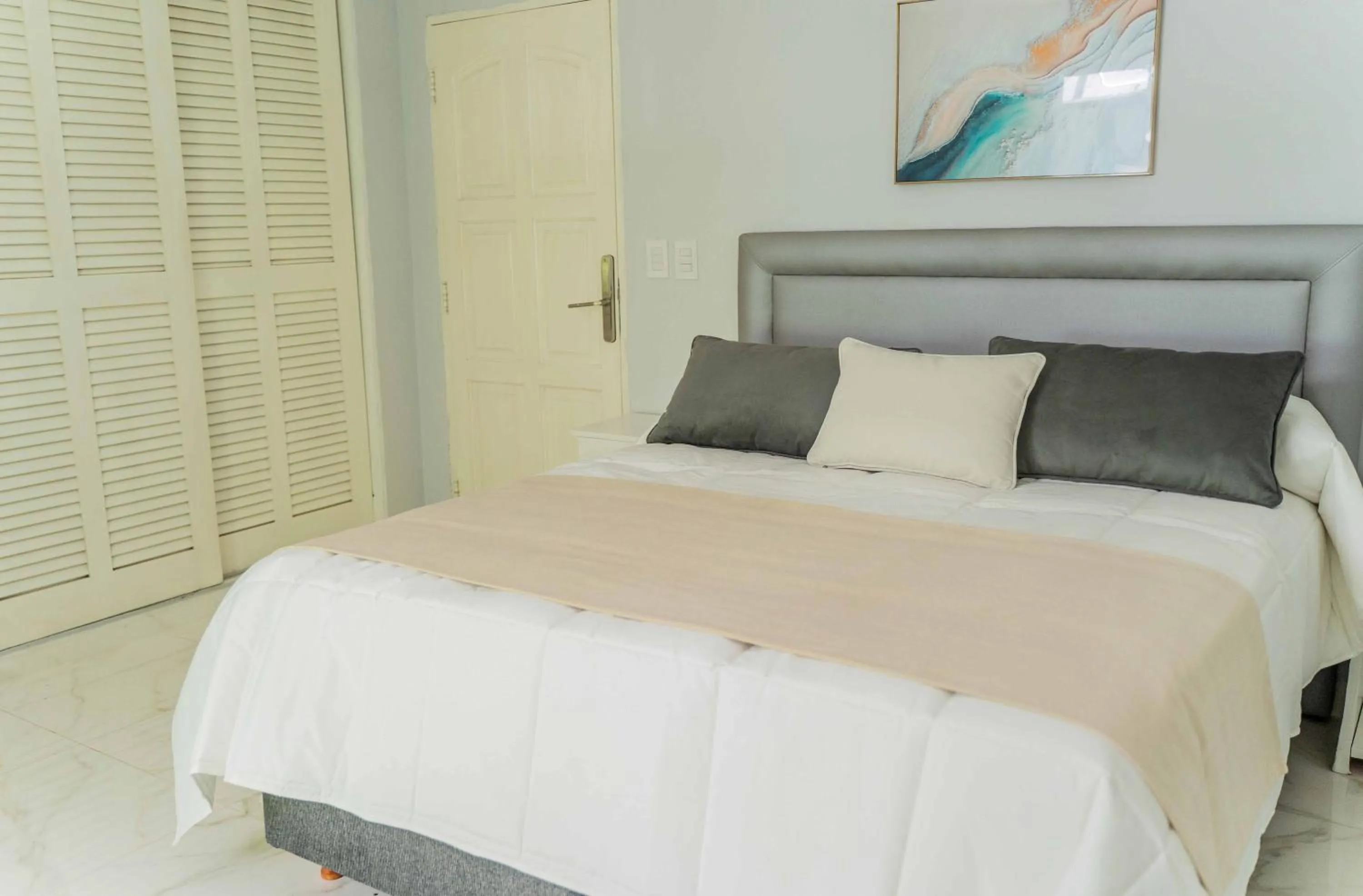 Bed in Palmas de la Laguna by Posada Suiza