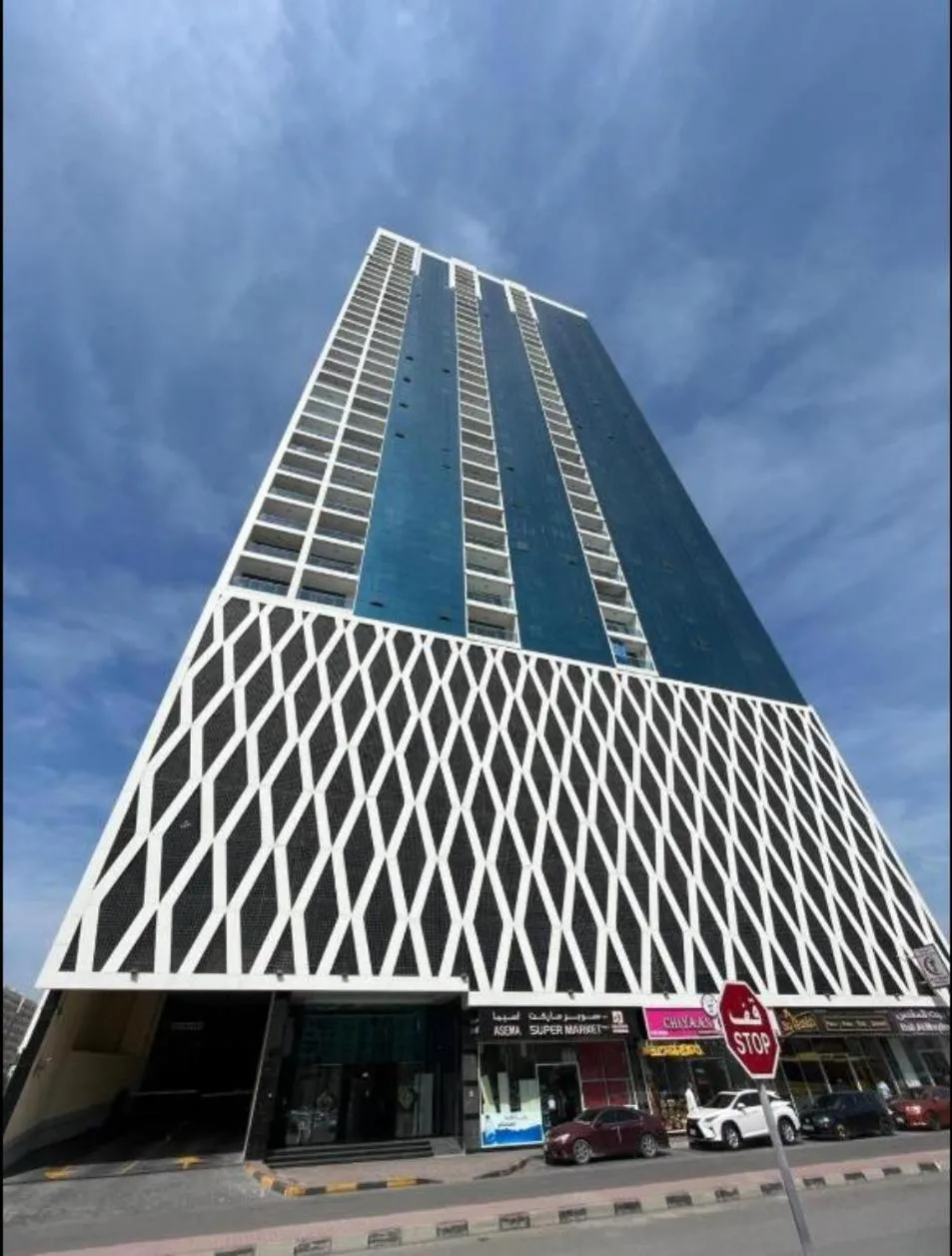 Property building in Oasis tower family apartment 2302