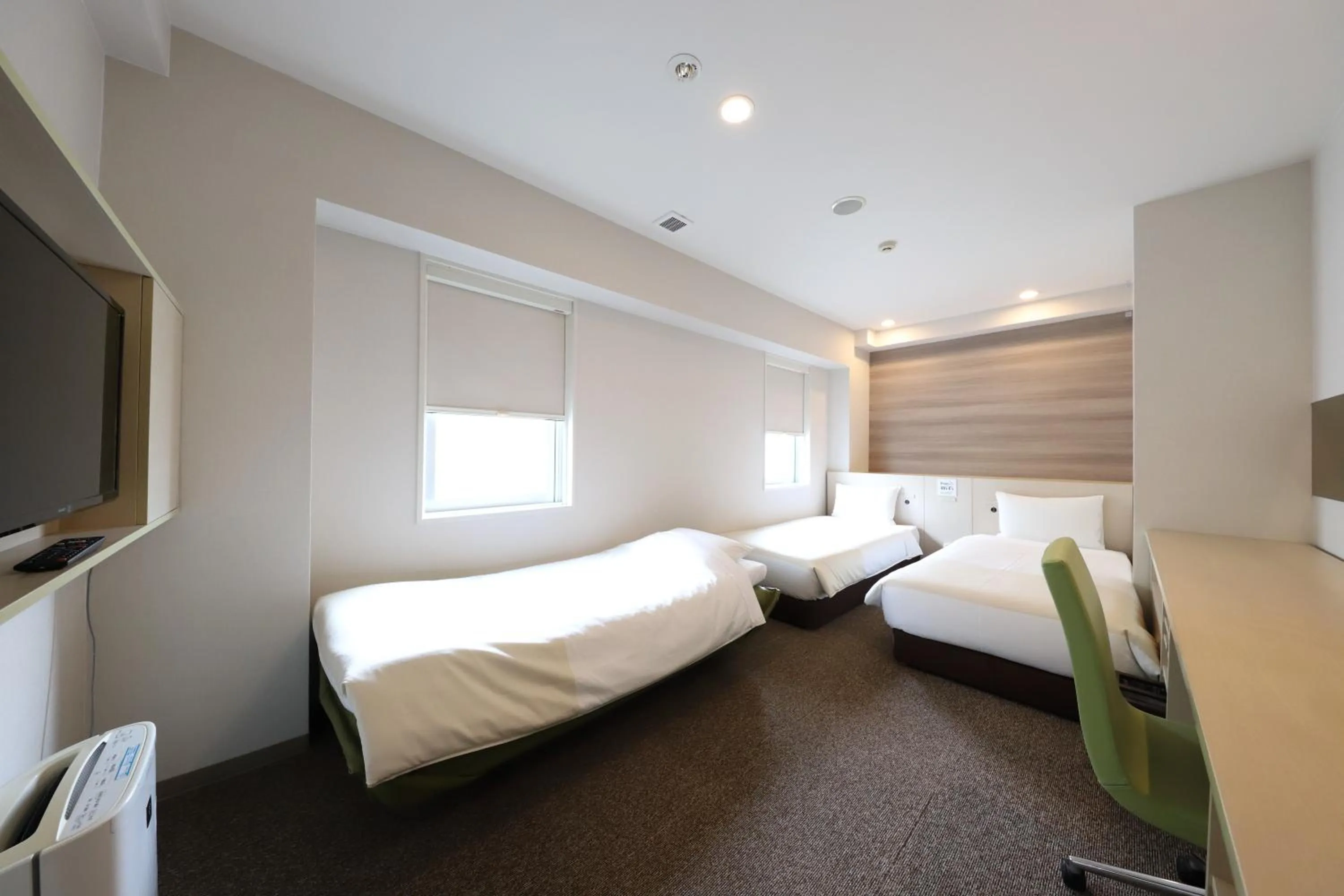 Bedroom, Bed in Smile Hotel Osaka Tennoji