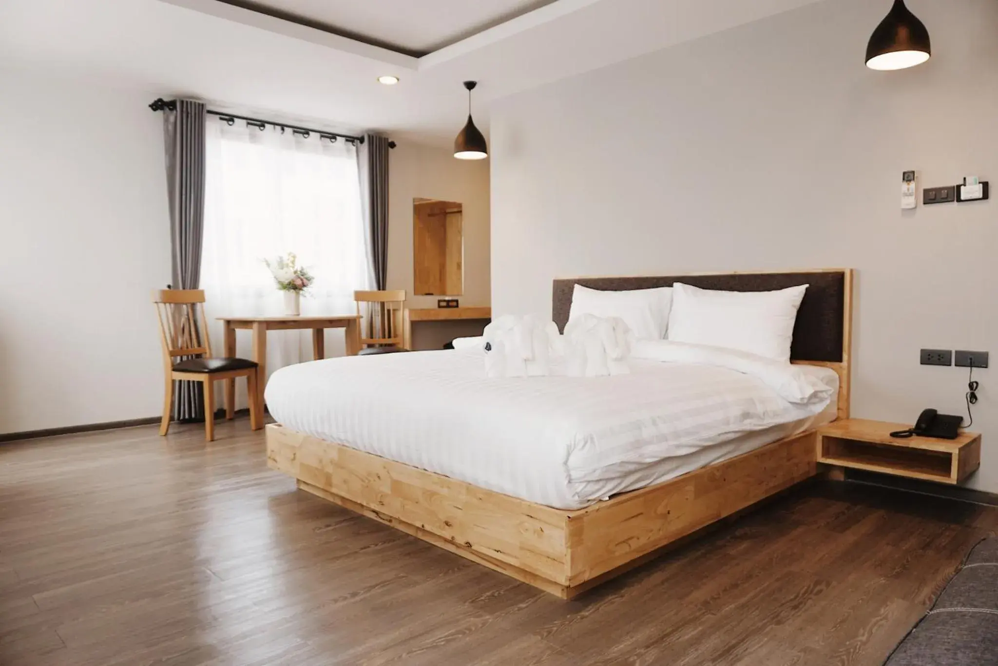 Bed in Peppery Hills Bed in Peppery Hills