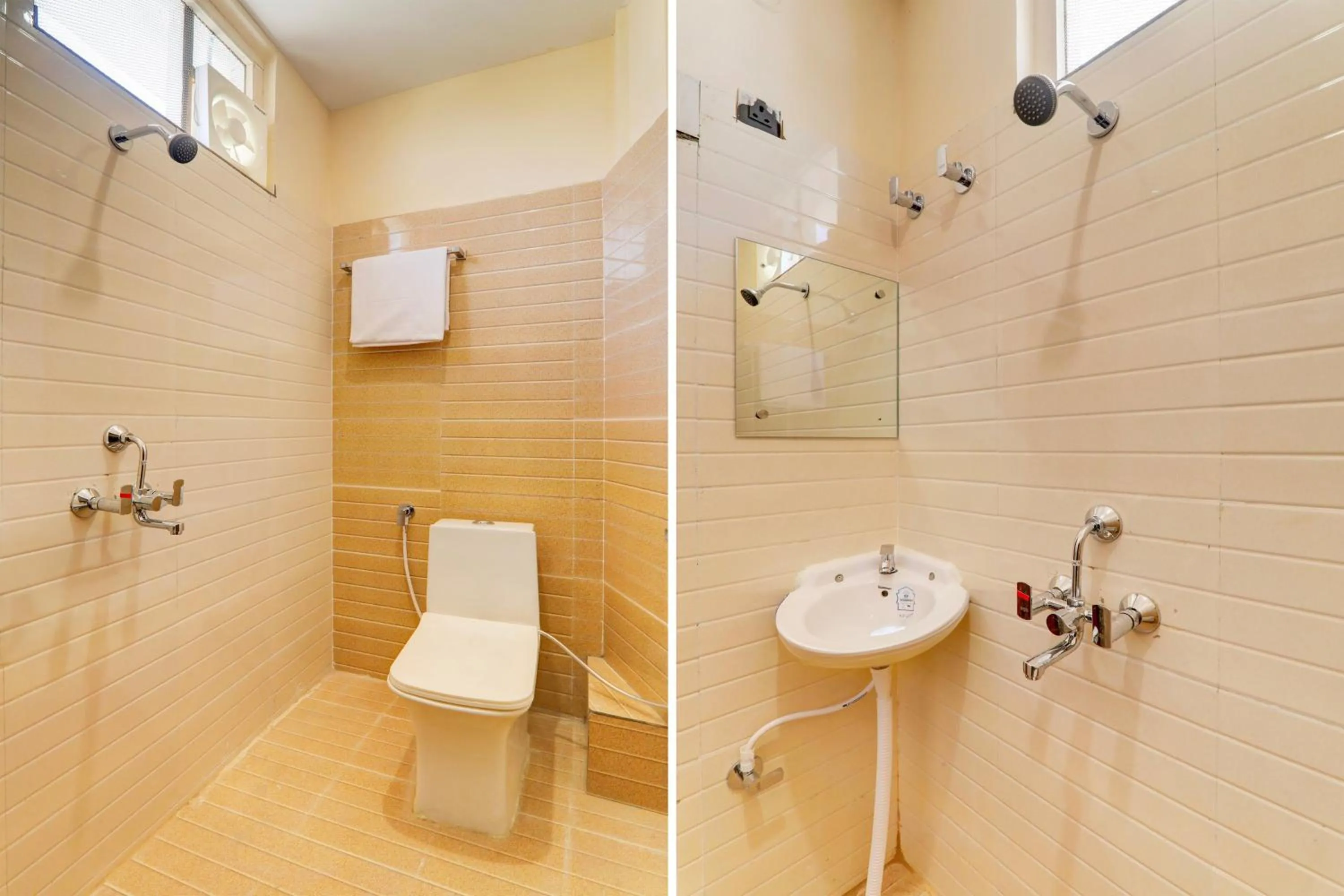 Bathroom in Super Hotel O Super Kalpna Inn