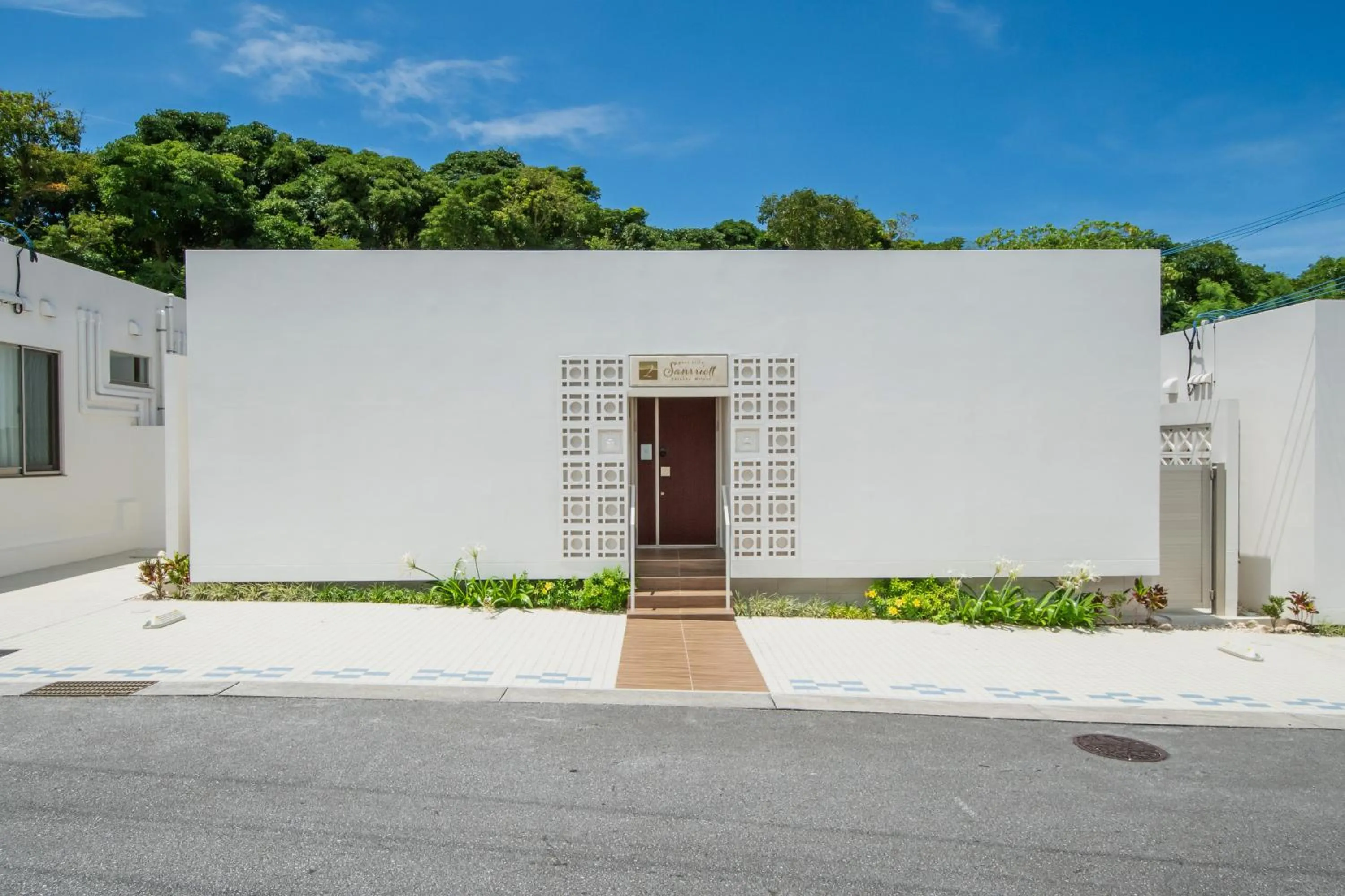 Property building in pool villa Sanrriott Okinawa Motobu