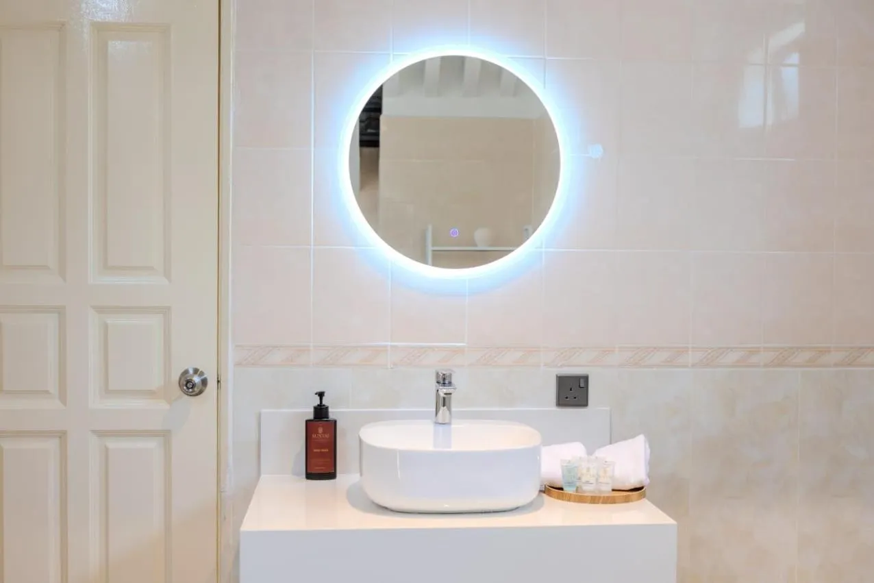 Bathroom in Suntai Villa, Beachfront Suites