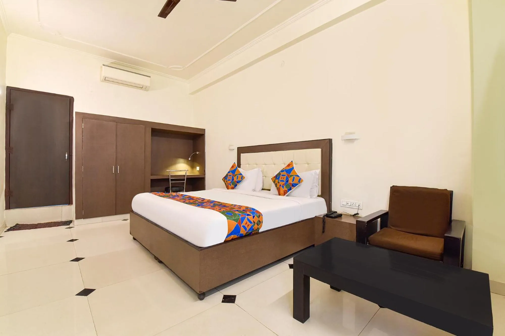 Bed in FabHotel Dream Palace