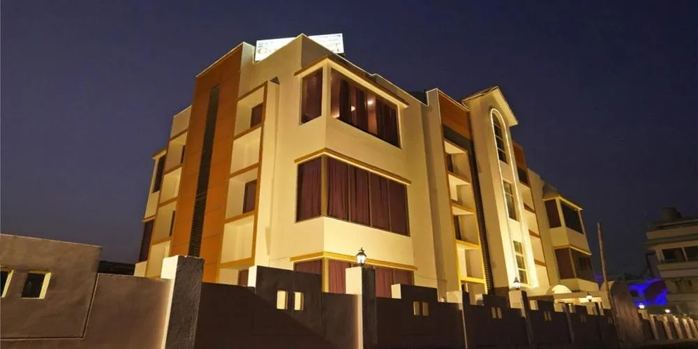 Property Building in Gold Coast Beach Resort