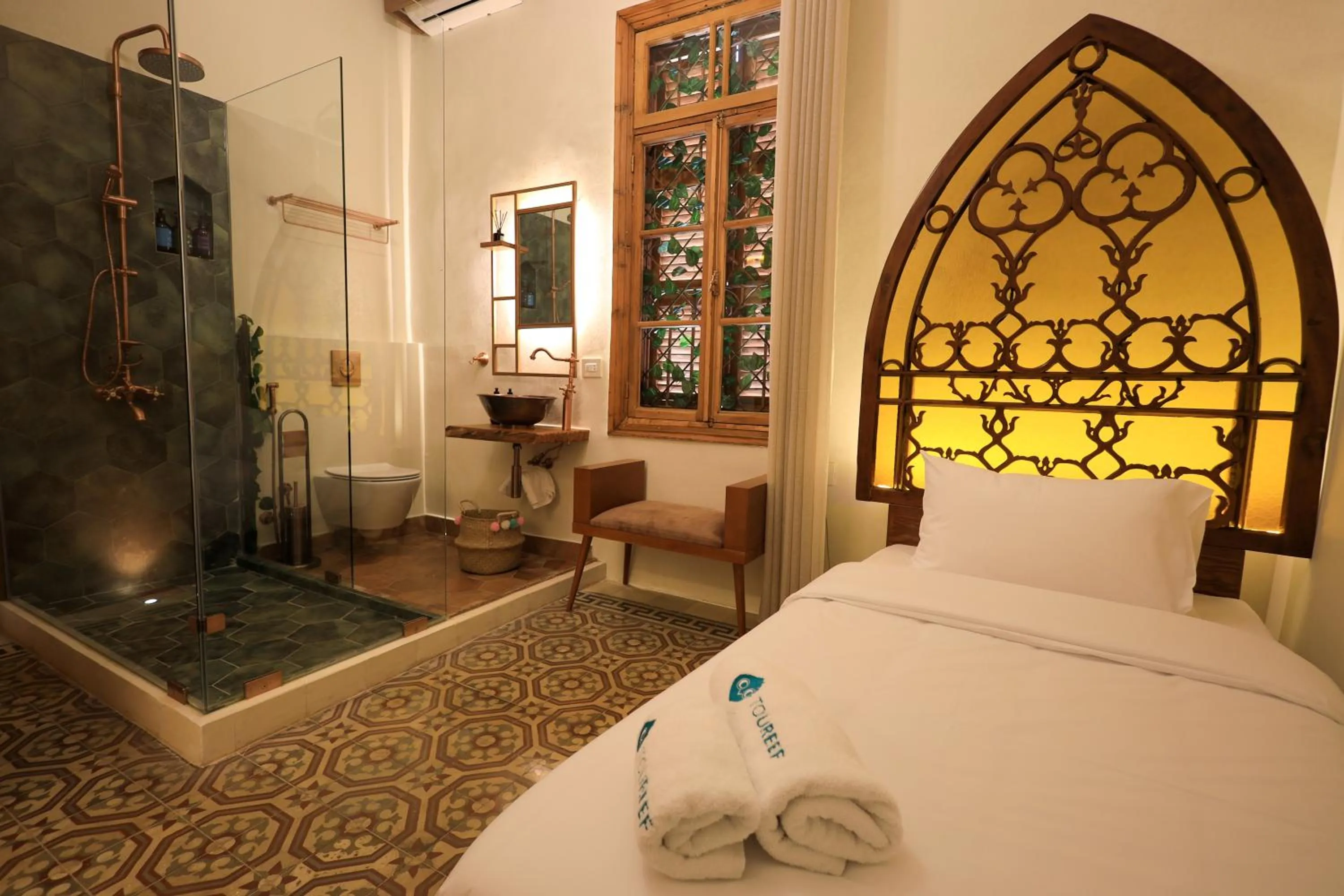 Bed in Beit Toureef - HOME