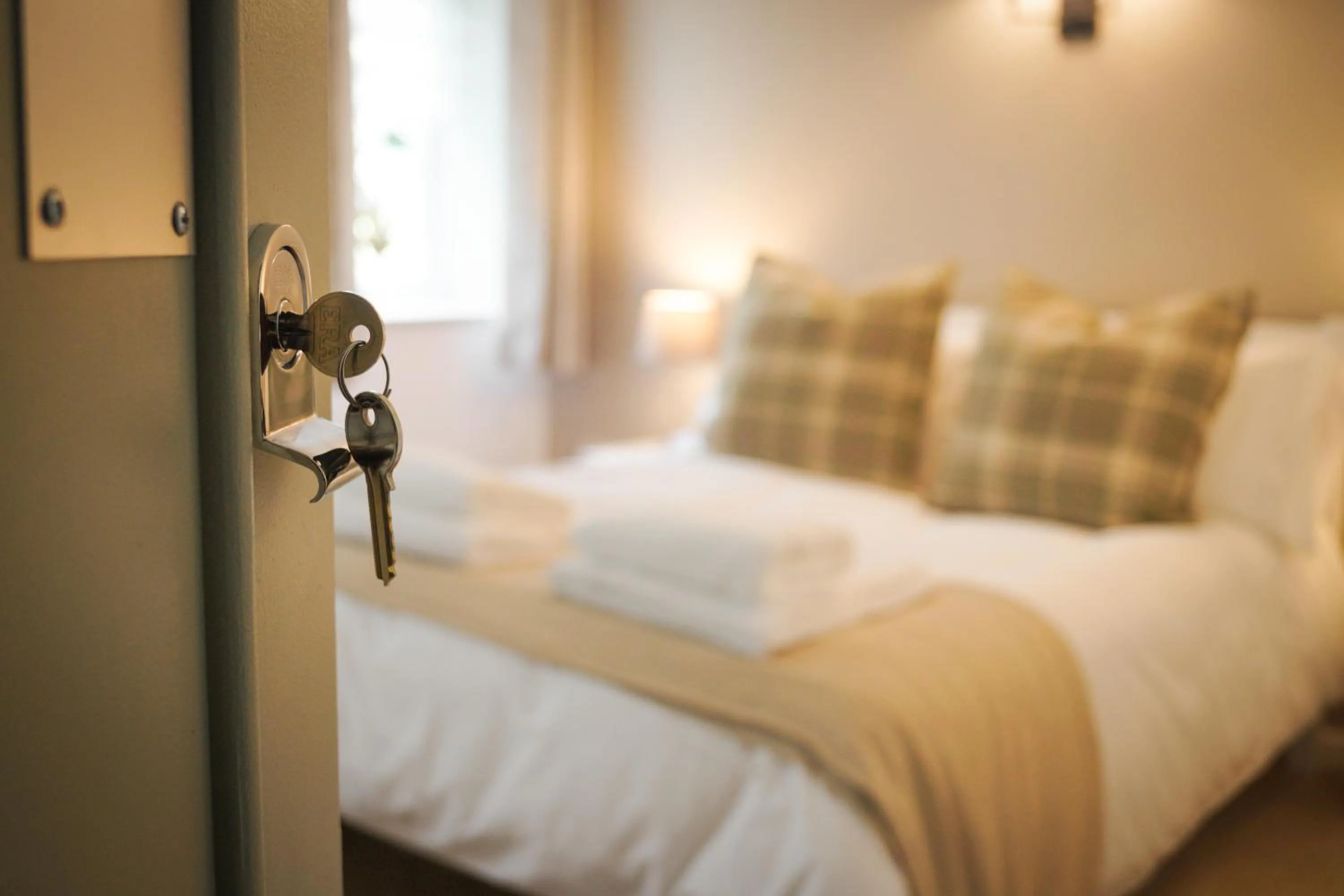 Property building, Bed in Lemon Tree Rooms - Newly Refurbished Coastal Stay