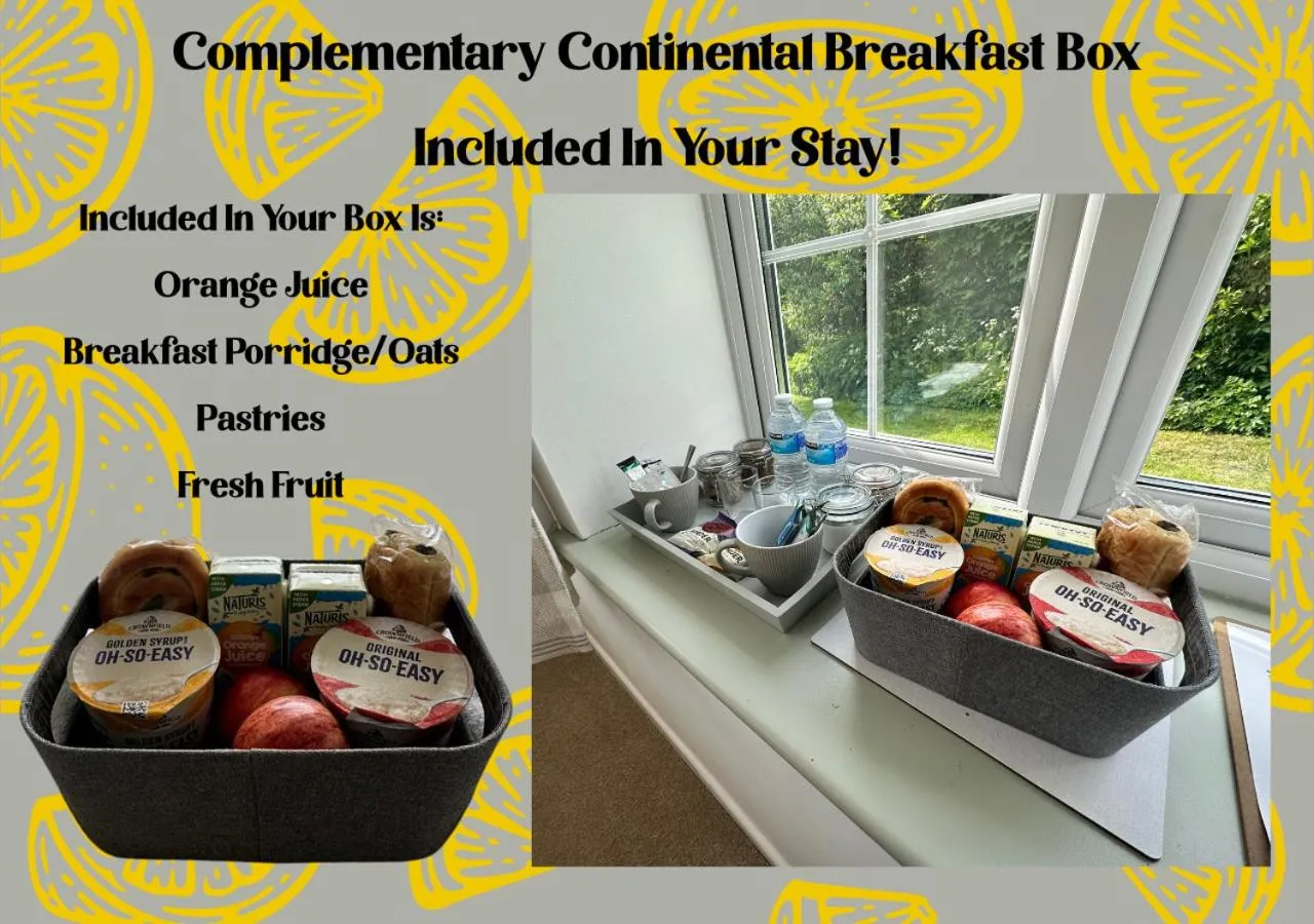 Breakfast in Lemon Tree Rooms - Newly Refurbished Coastal Stay
