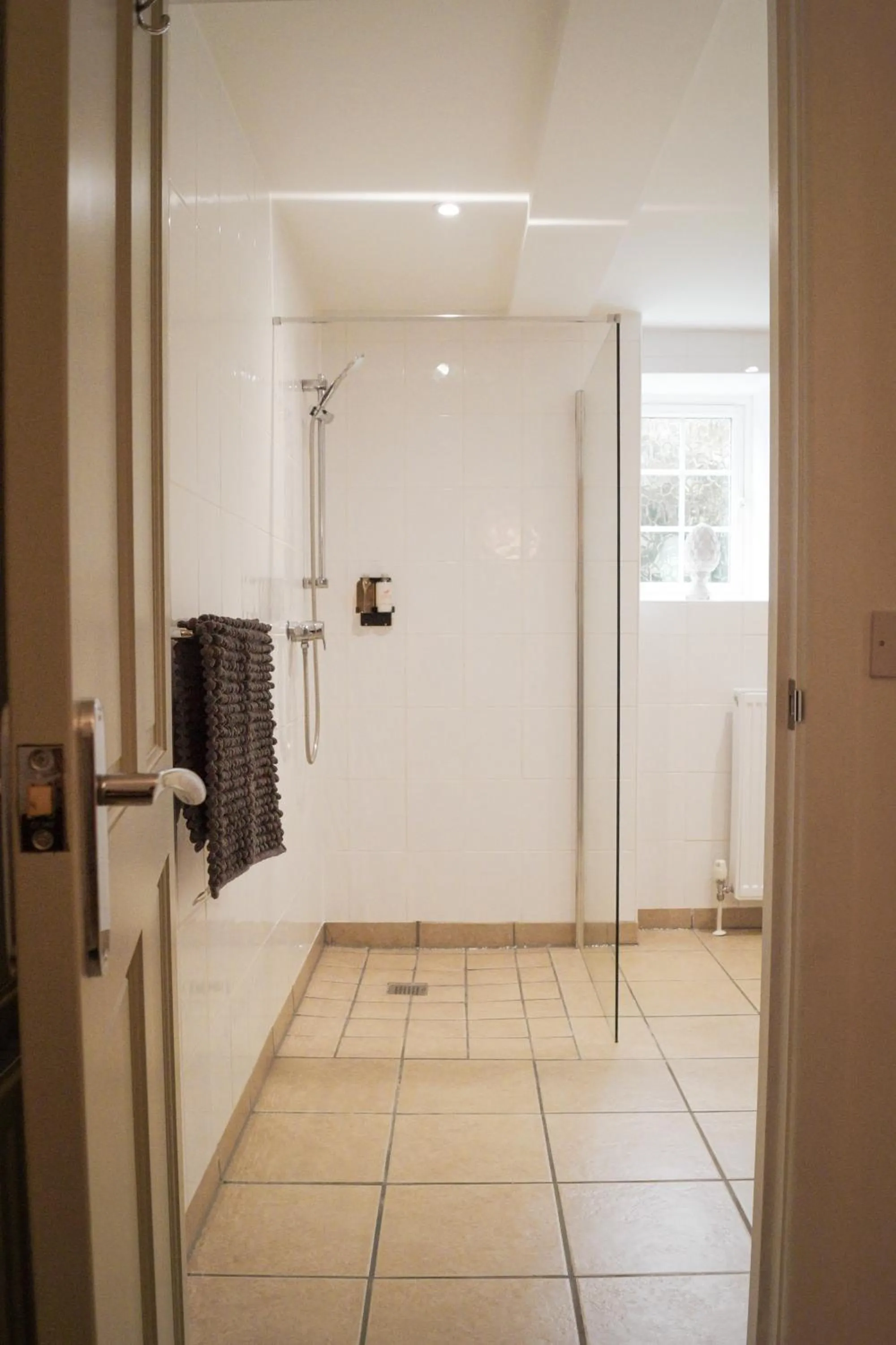 Shower in Lemon Tree Rooms - Newly Refurbished Coastal Stay