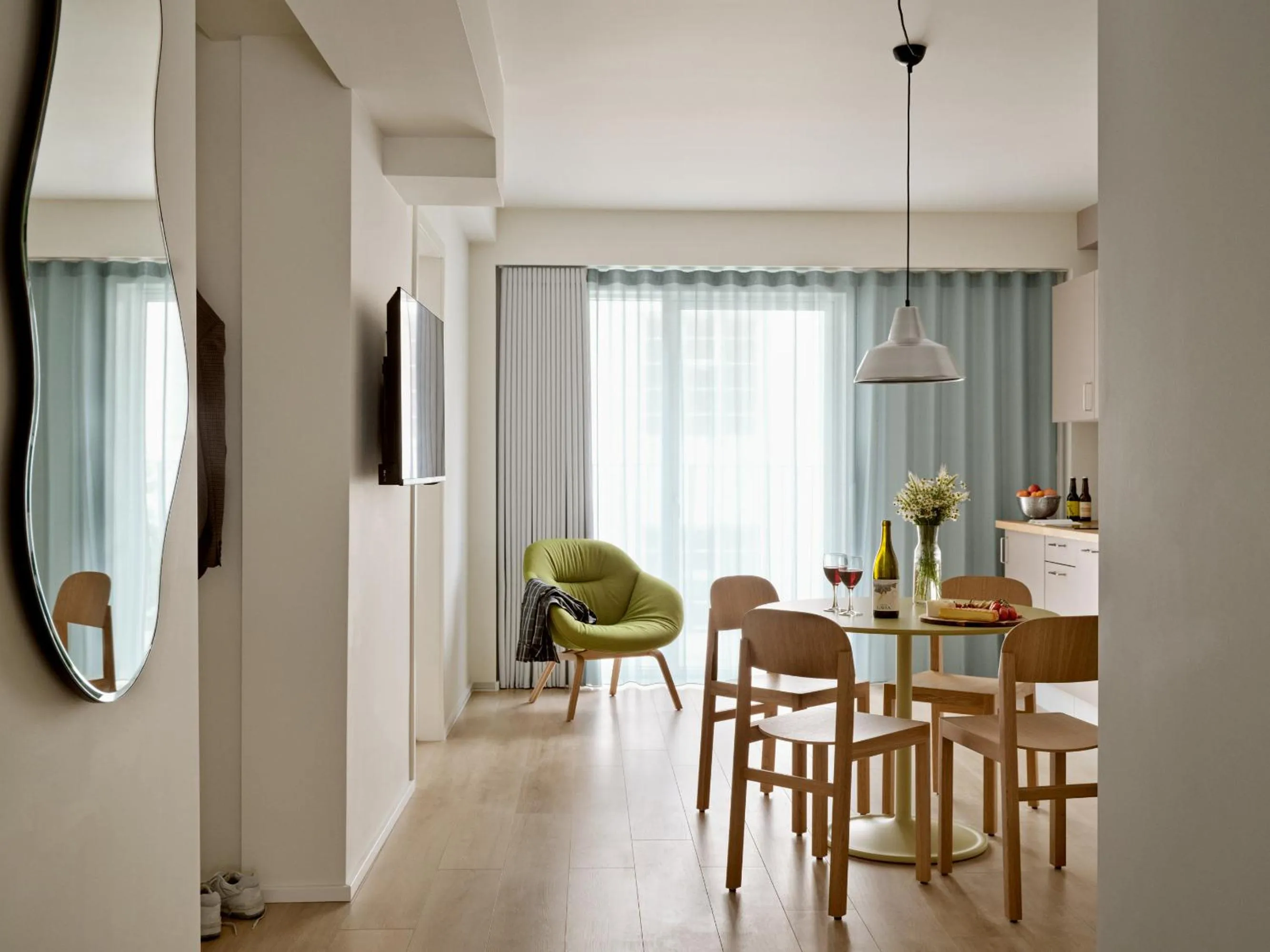 Flora Apartment Hotel